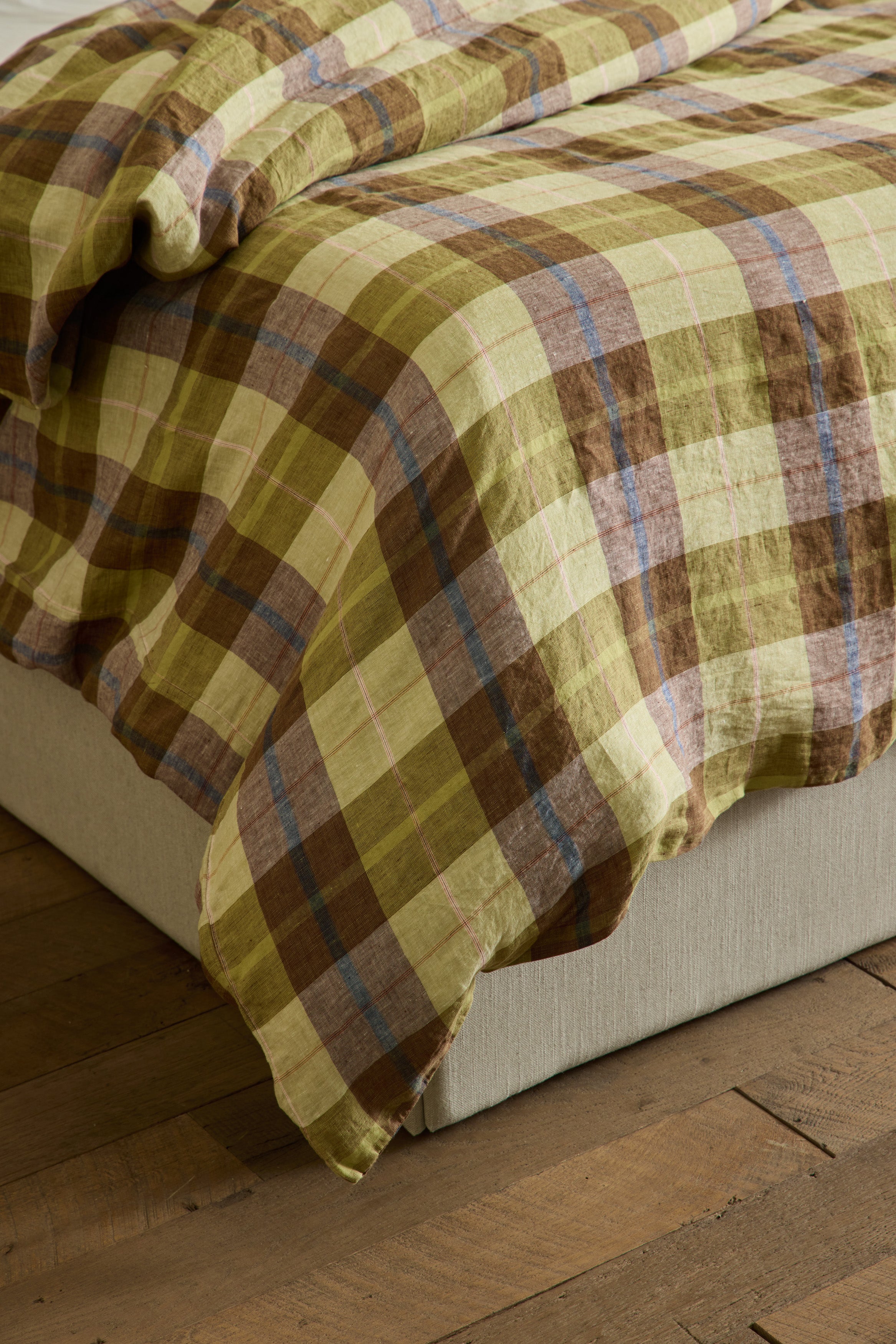 Duvet In Madras Plaid