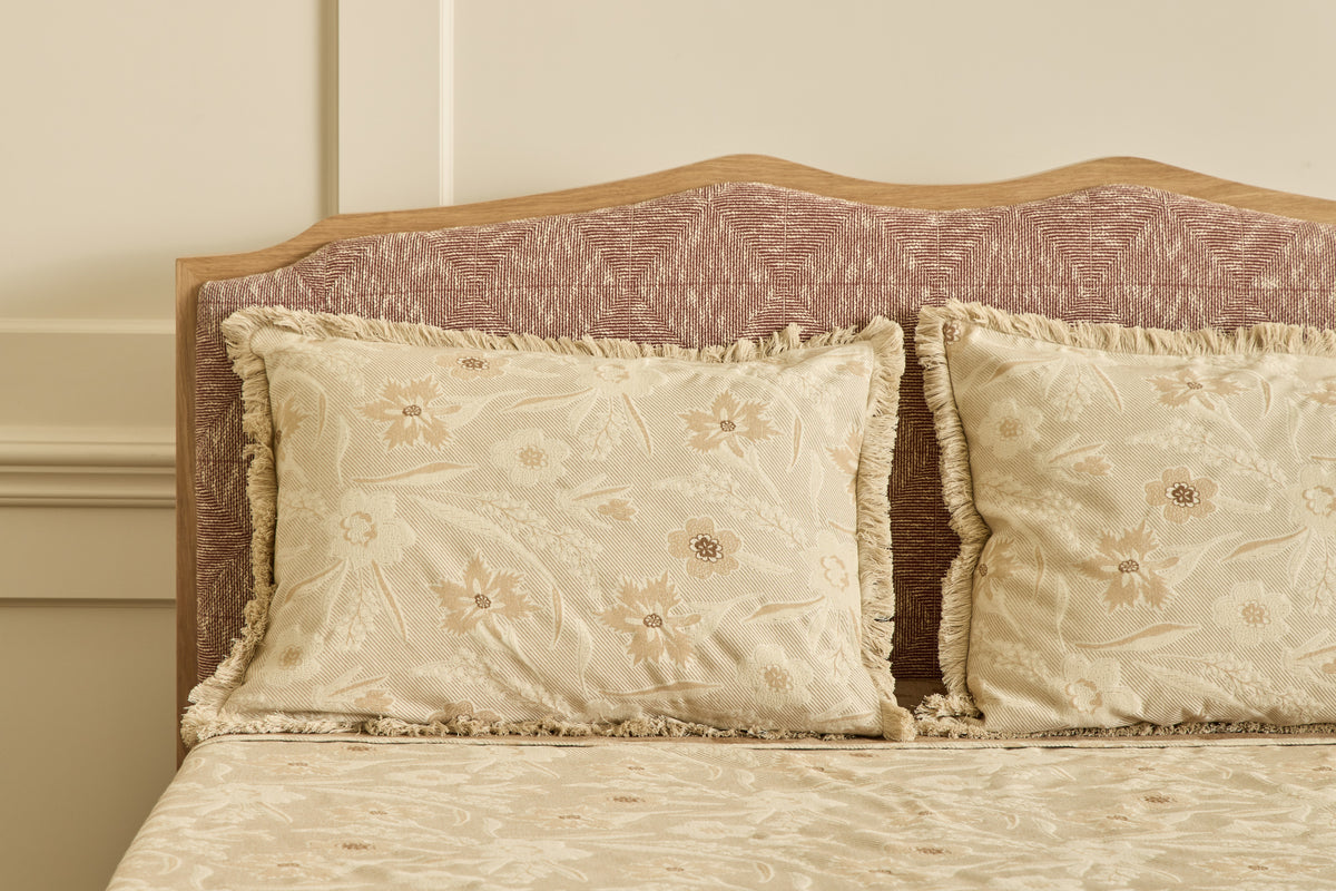Aster Jacquard Shams with Fringe in Sable