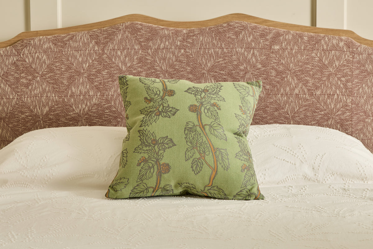 Linen Pillow in Nettle Sage