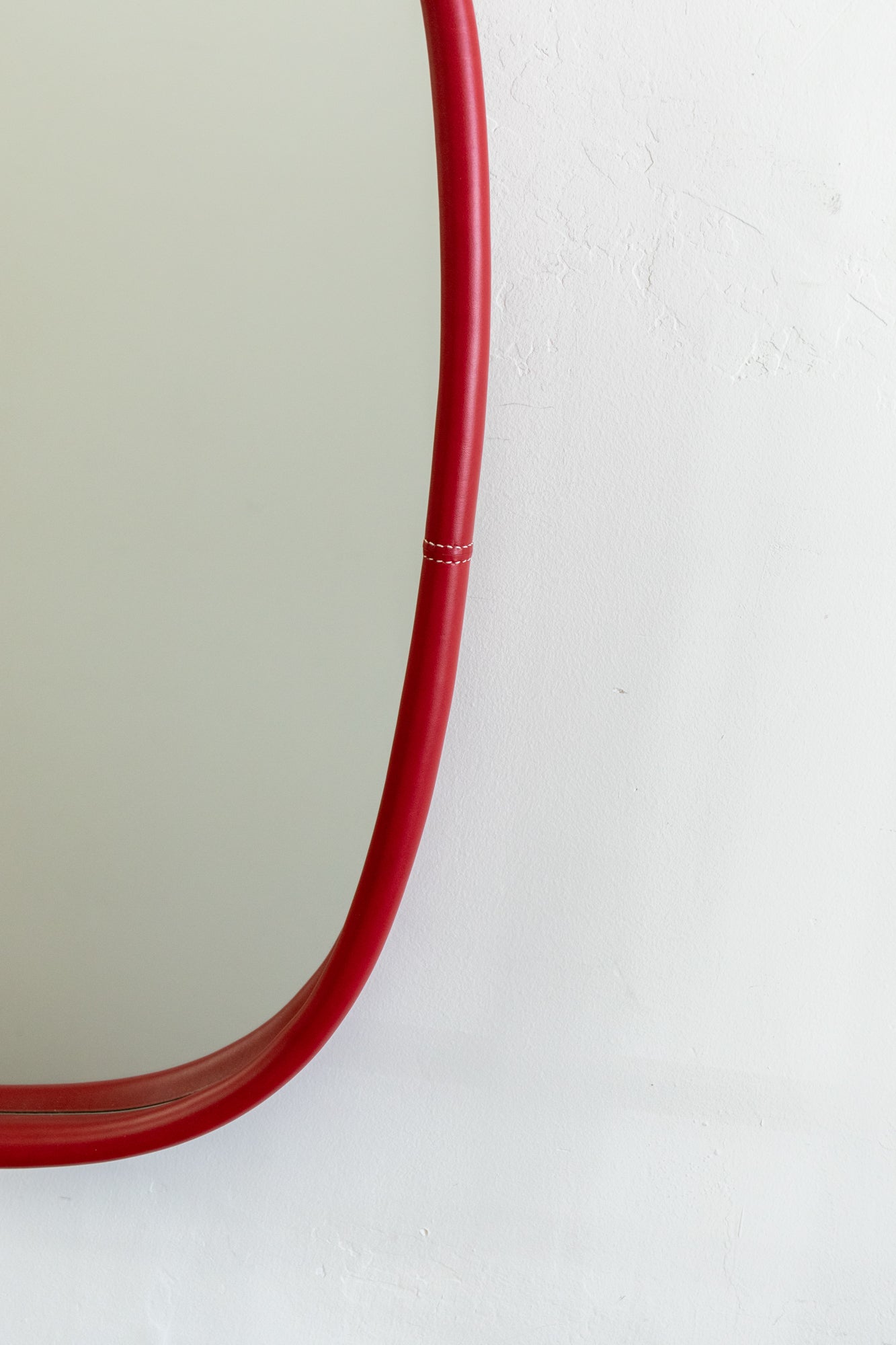 Otis Ingrams, Red Leather Mirror