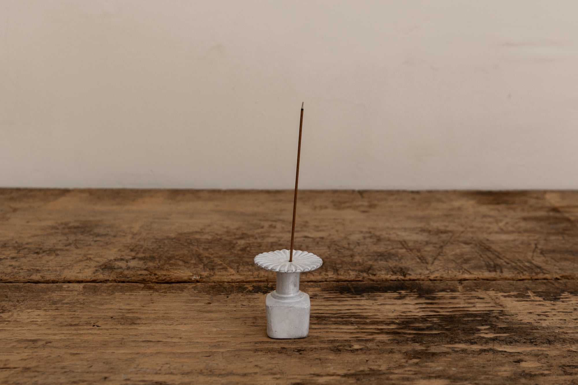 Marguerite Incense Holder