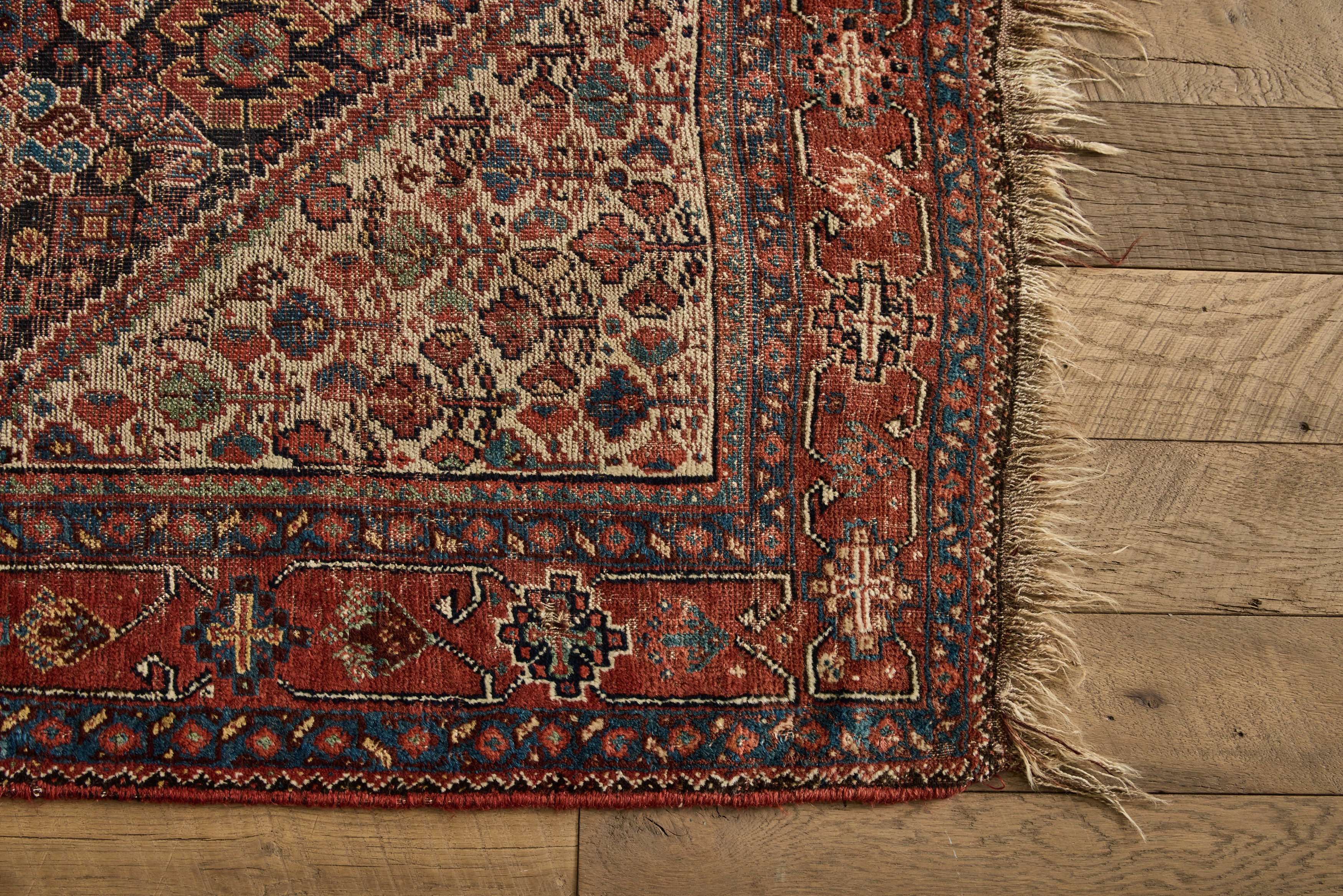 Persian Shiraz Rug 5’3 X 6’