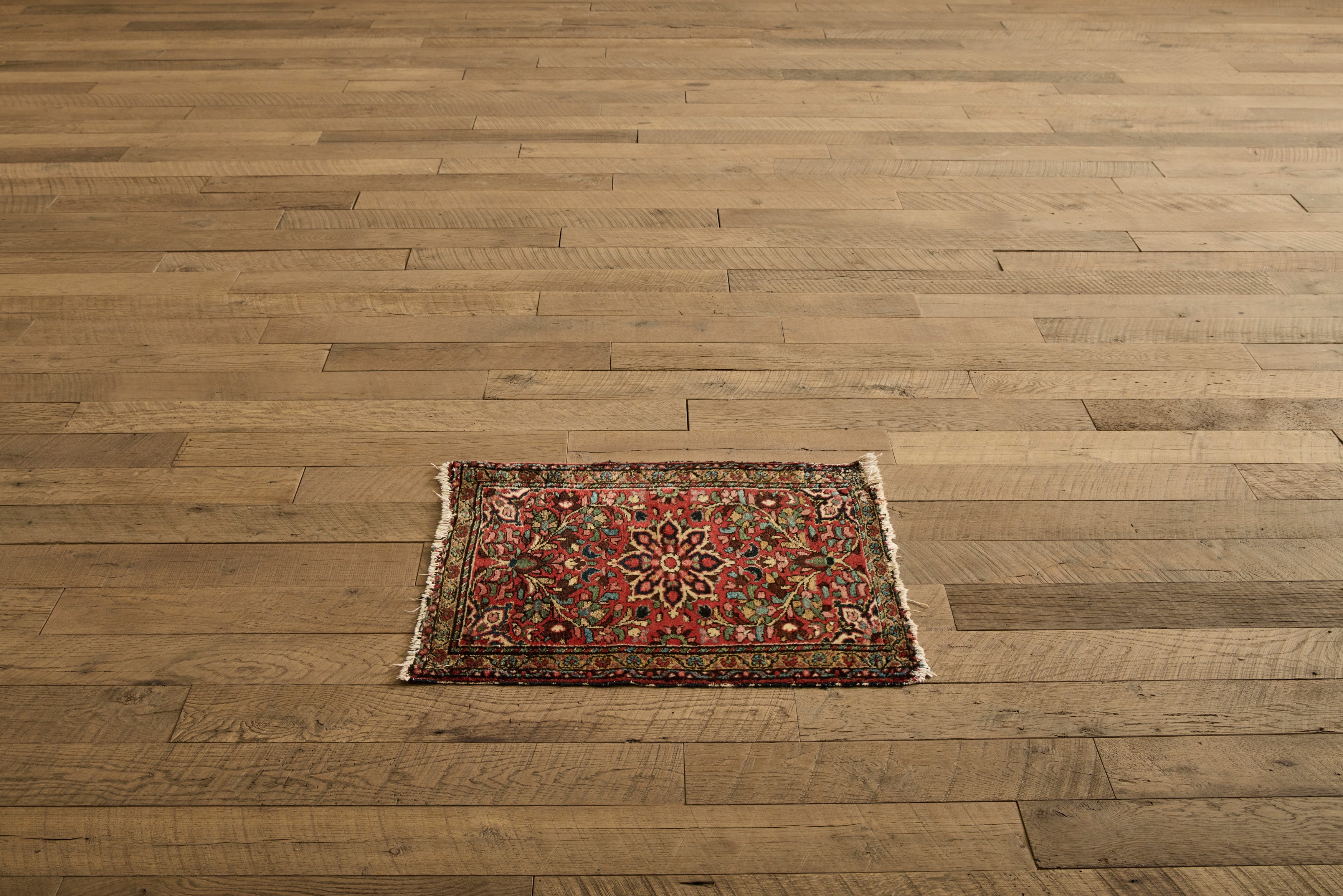 Persian Hamadan Scatter Rug 2’2 x 2’8