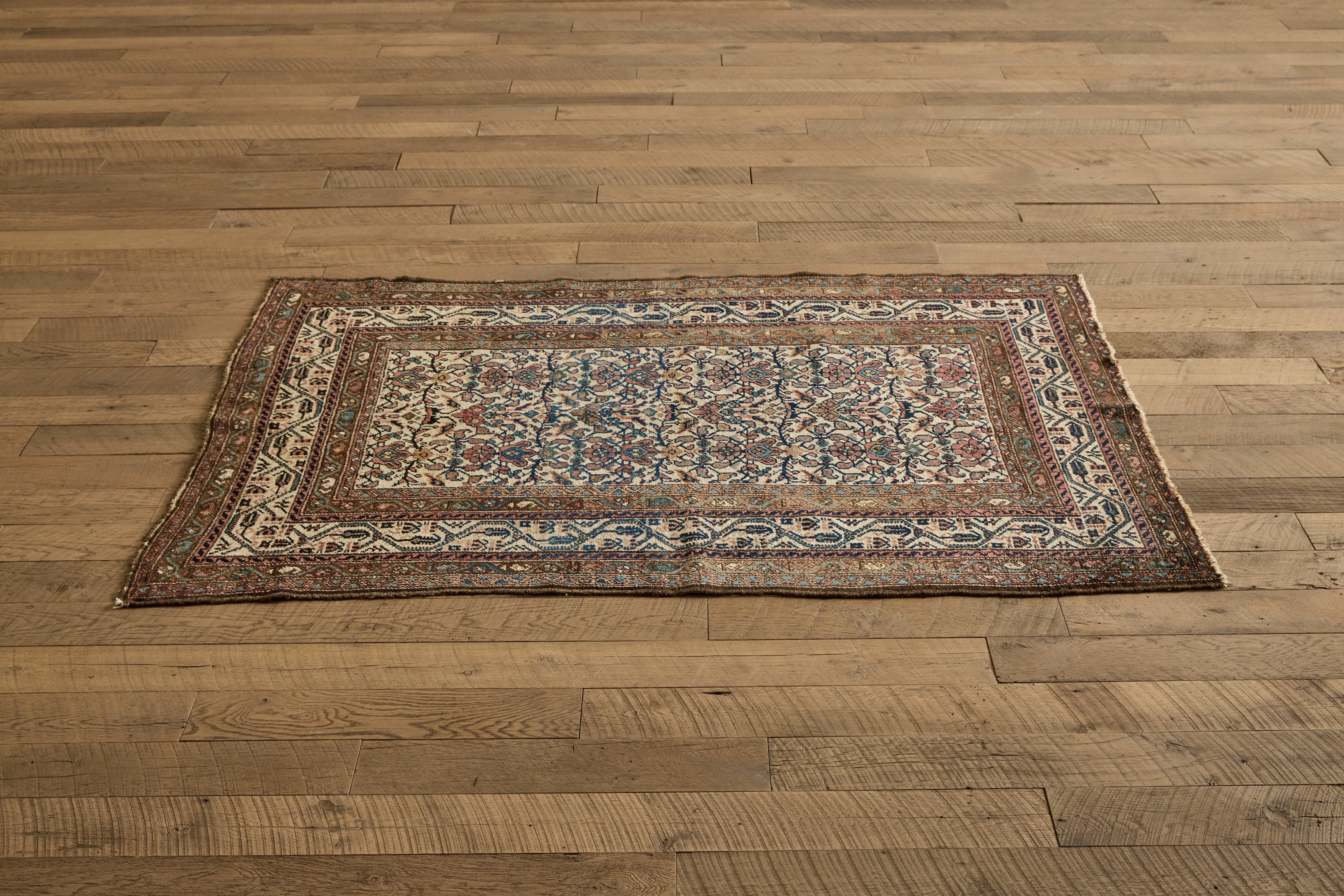 Persian Floral Malayer Rug 4'5 X 6'3
