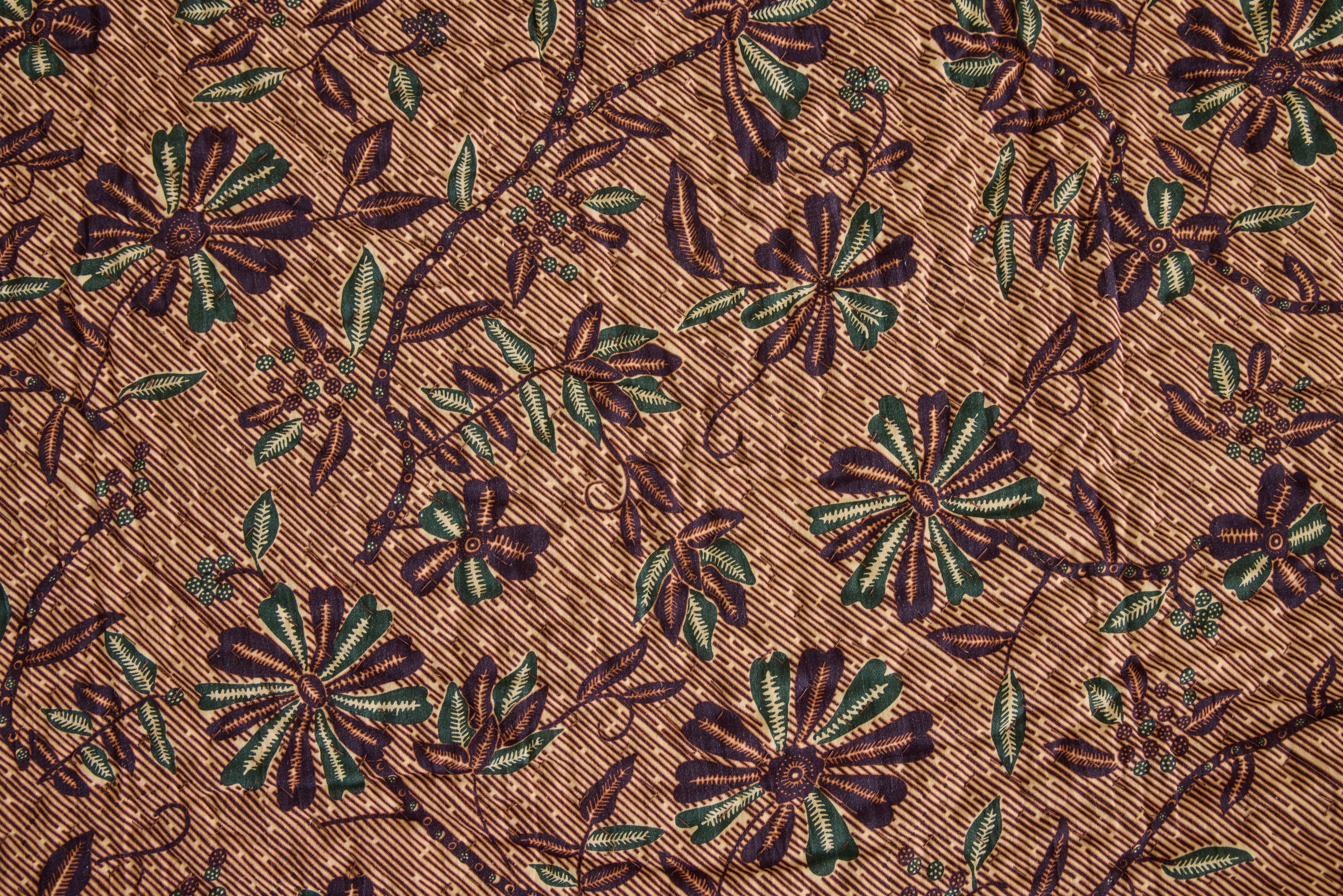 Aubergine Hash Stripe Quilt