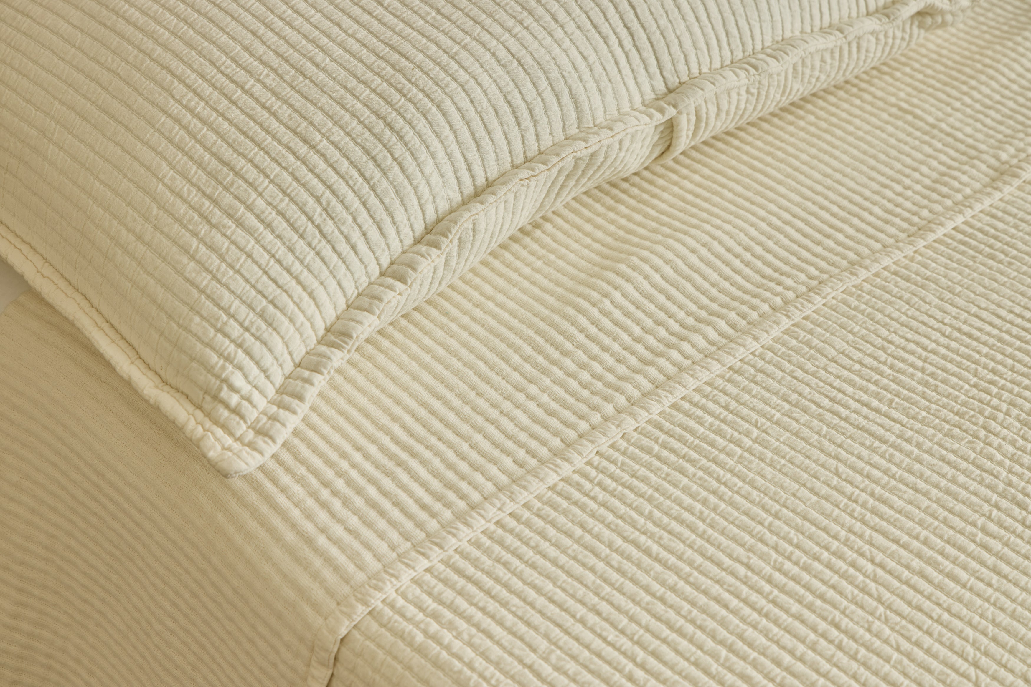 Hudson Ribbed Sham in Cream
