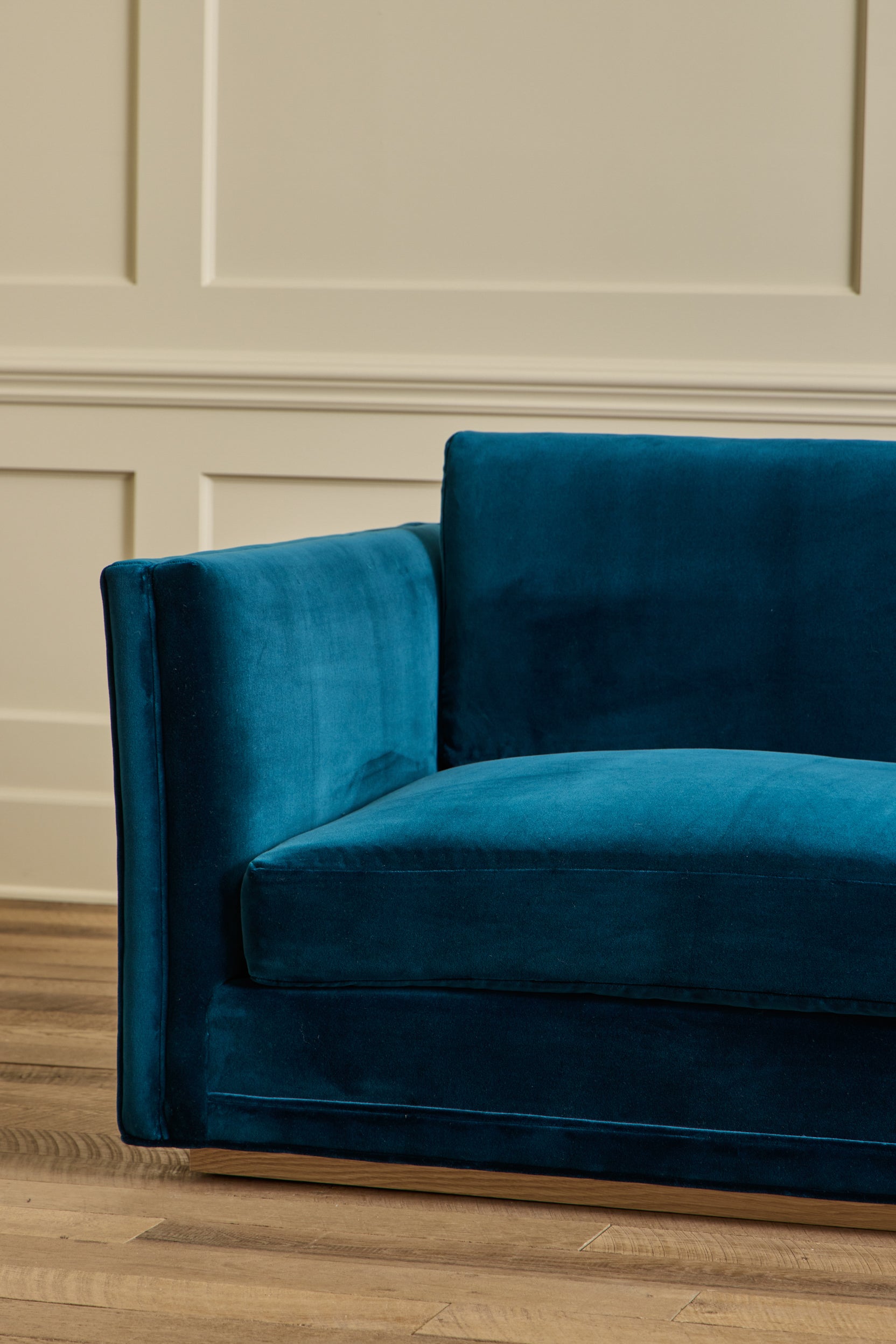 Modern Sofa, 84"