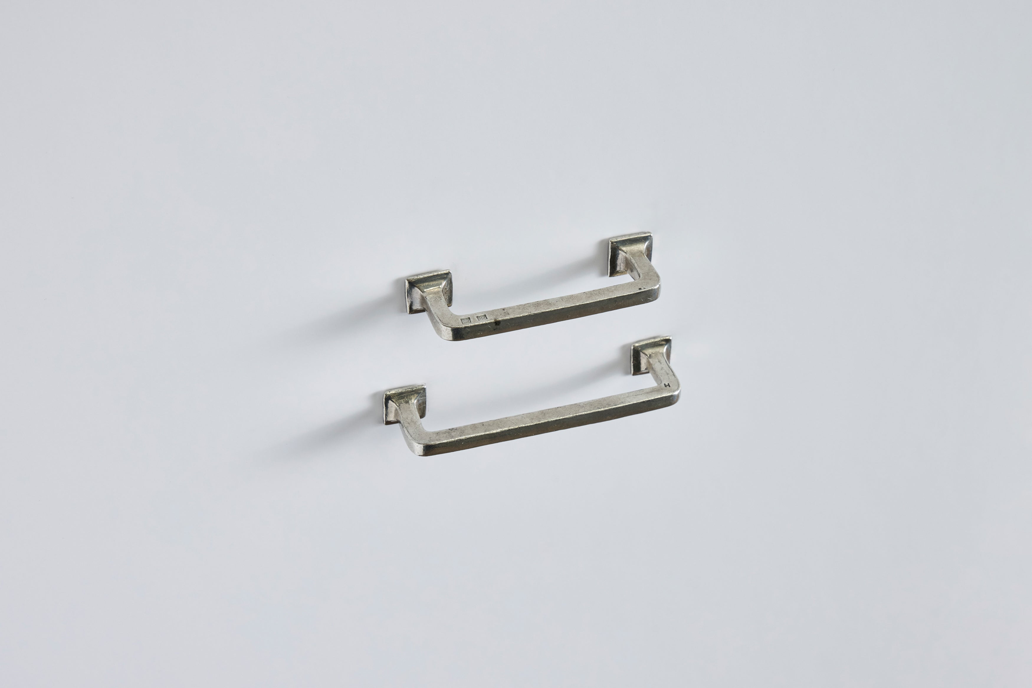 Pewter Square Pull (Multiple Sizes)