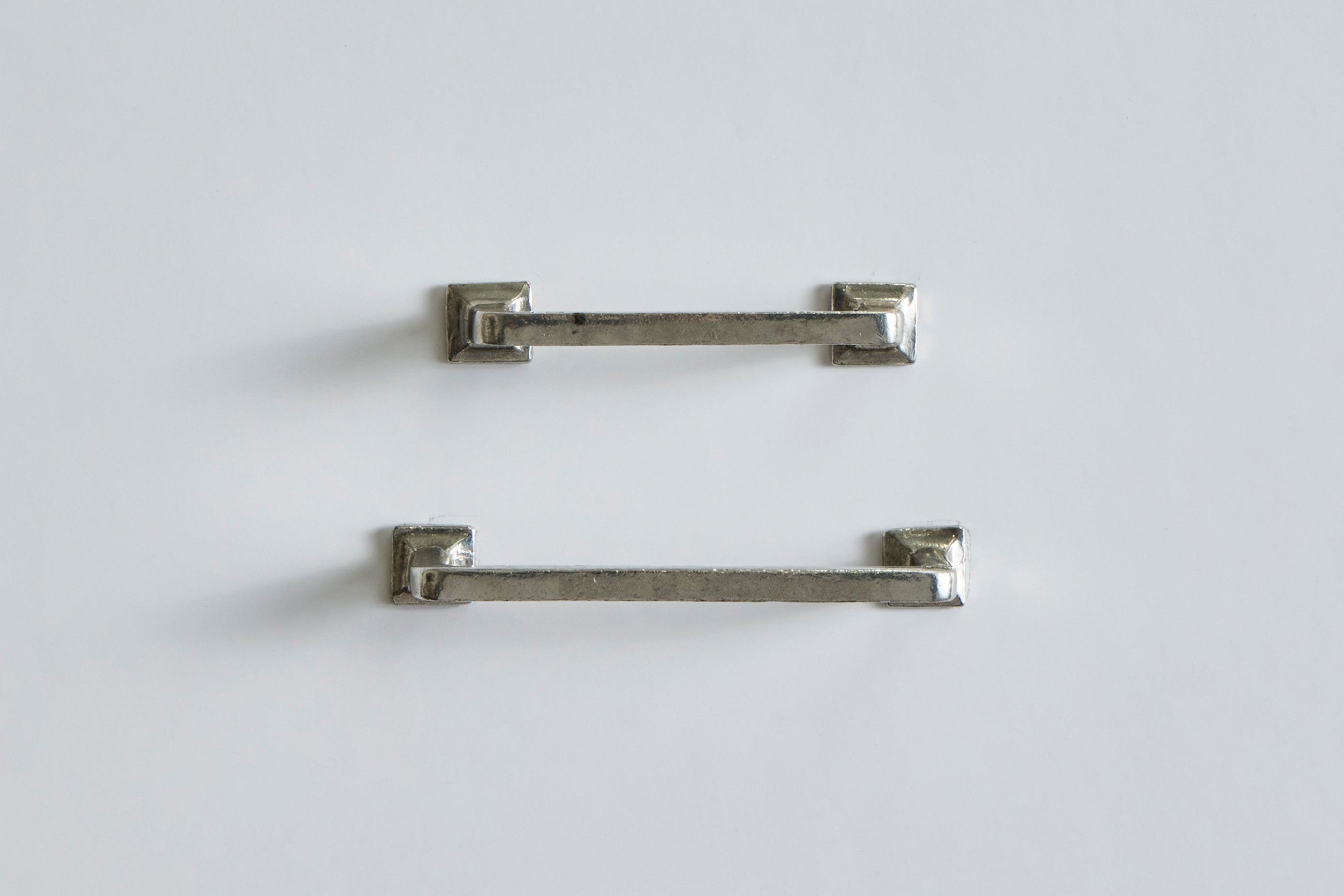 Pewter Square Pull (Multiple Sizes)
