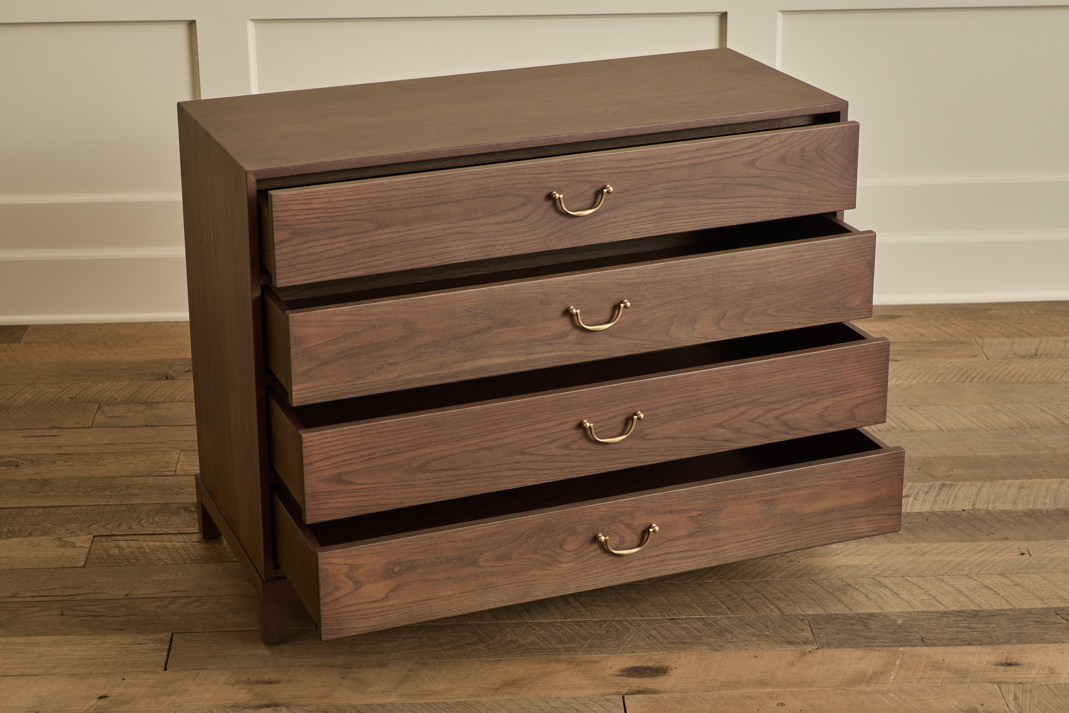 Campaign Dresser, 42"