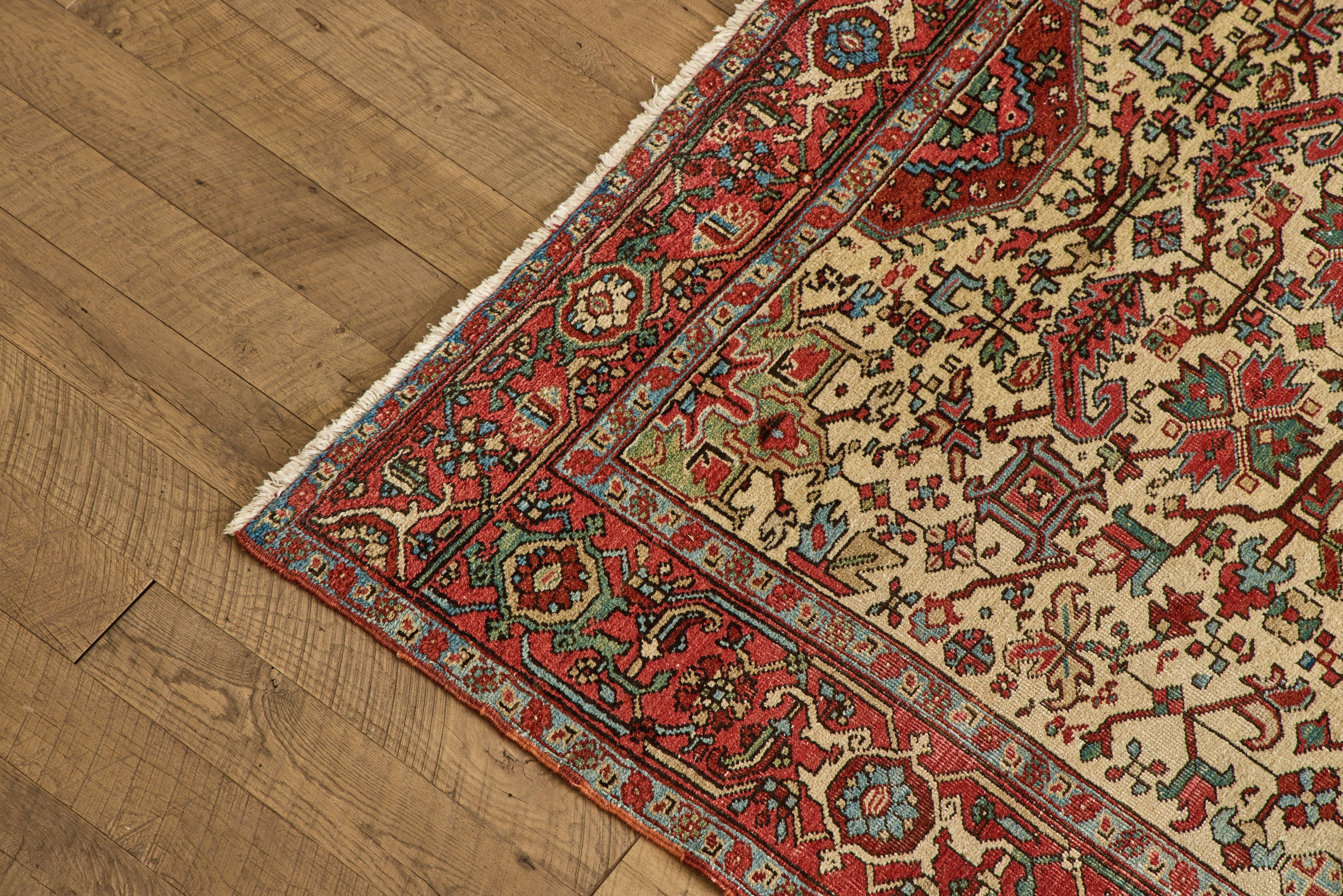 Floral Heriz Rug 6'9 x 9'9