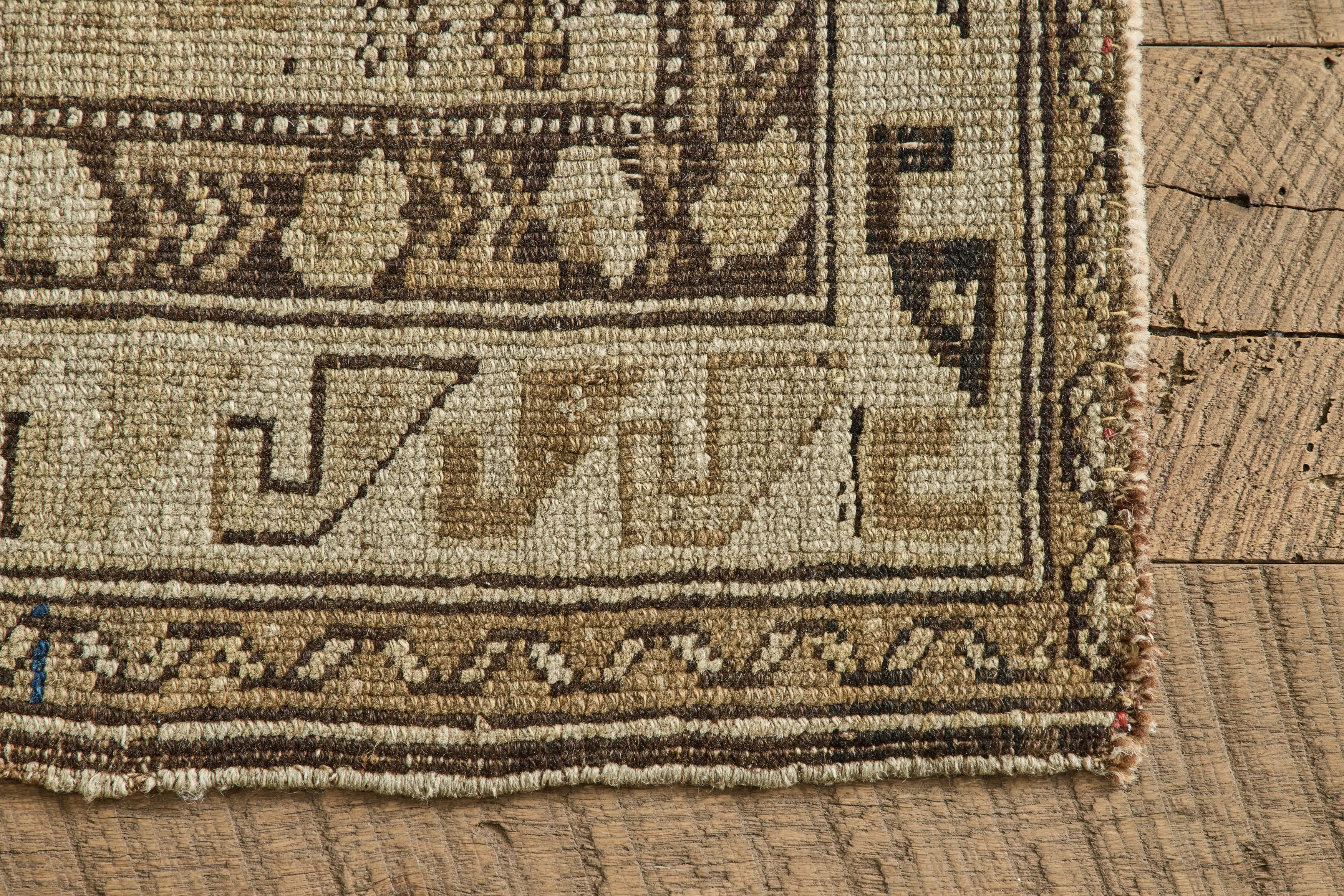 Square Tribal Throw Rug 2 x 2
