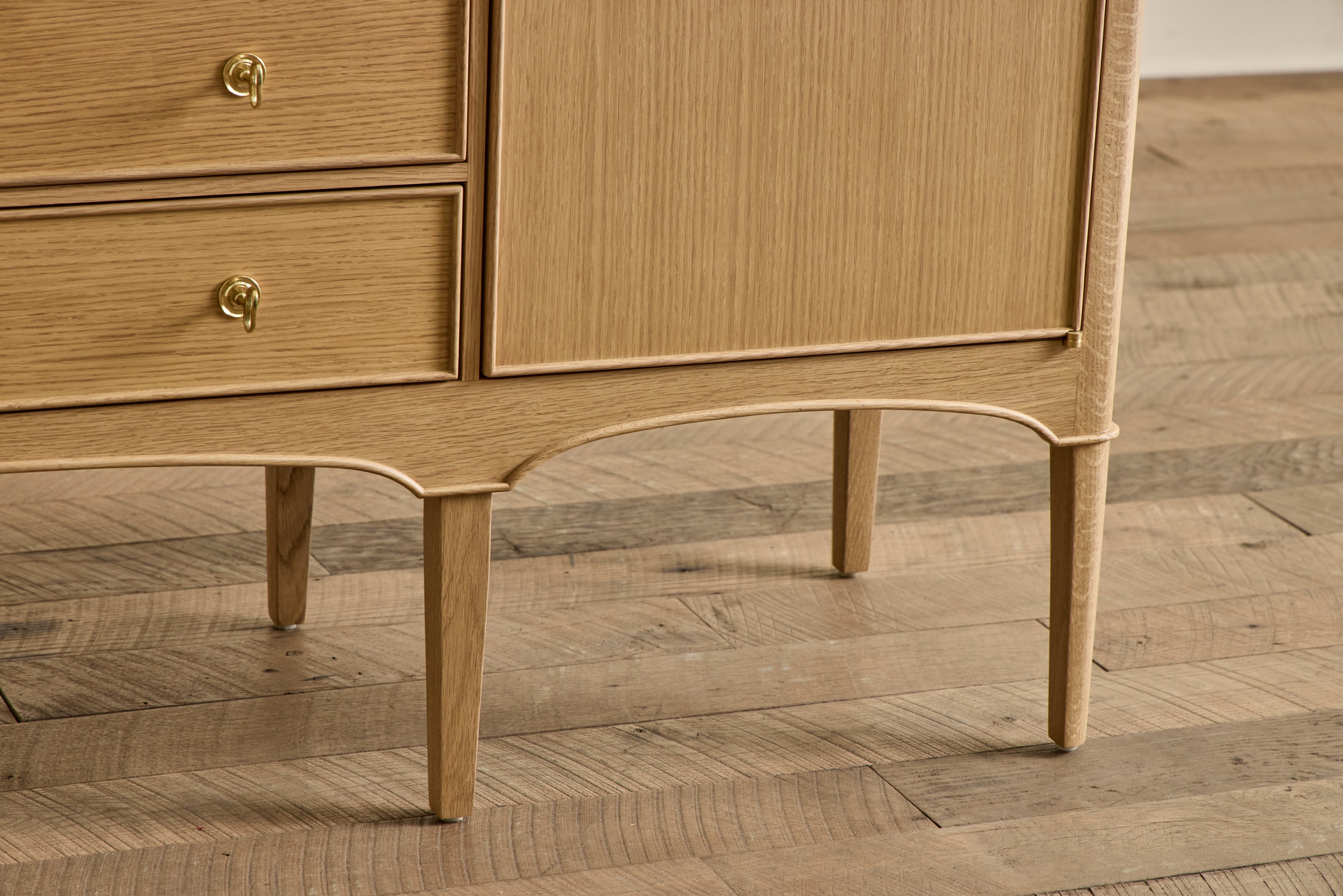 Heirloom Credenza, 75"