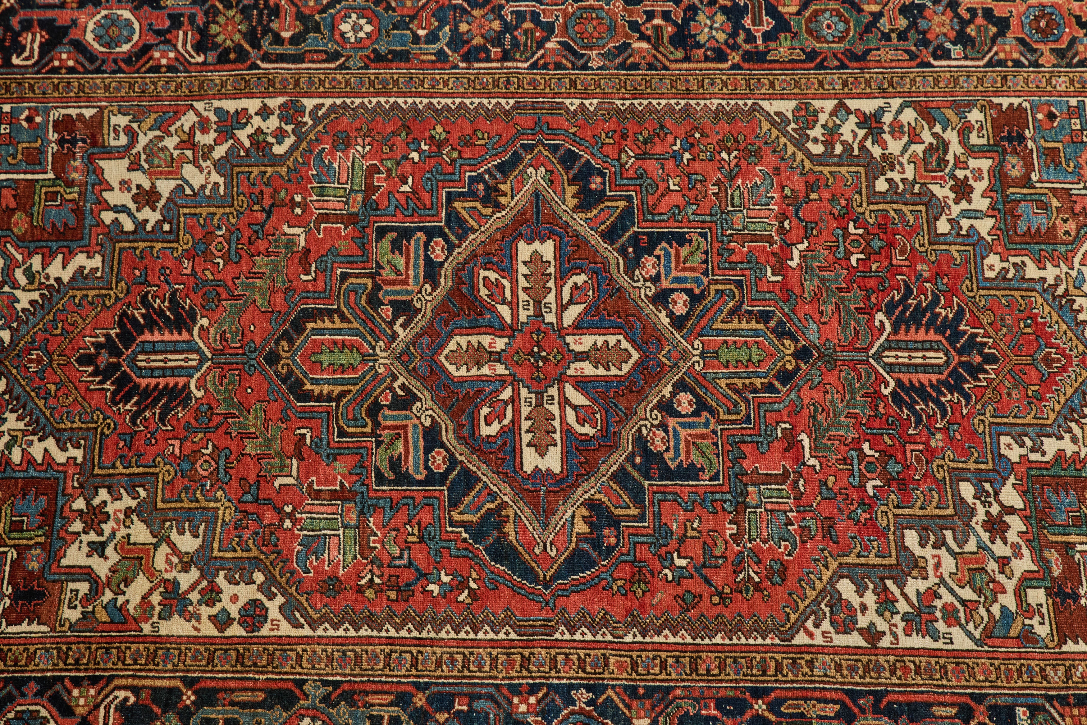 Persian Heriz Rug 6'2 X 9'