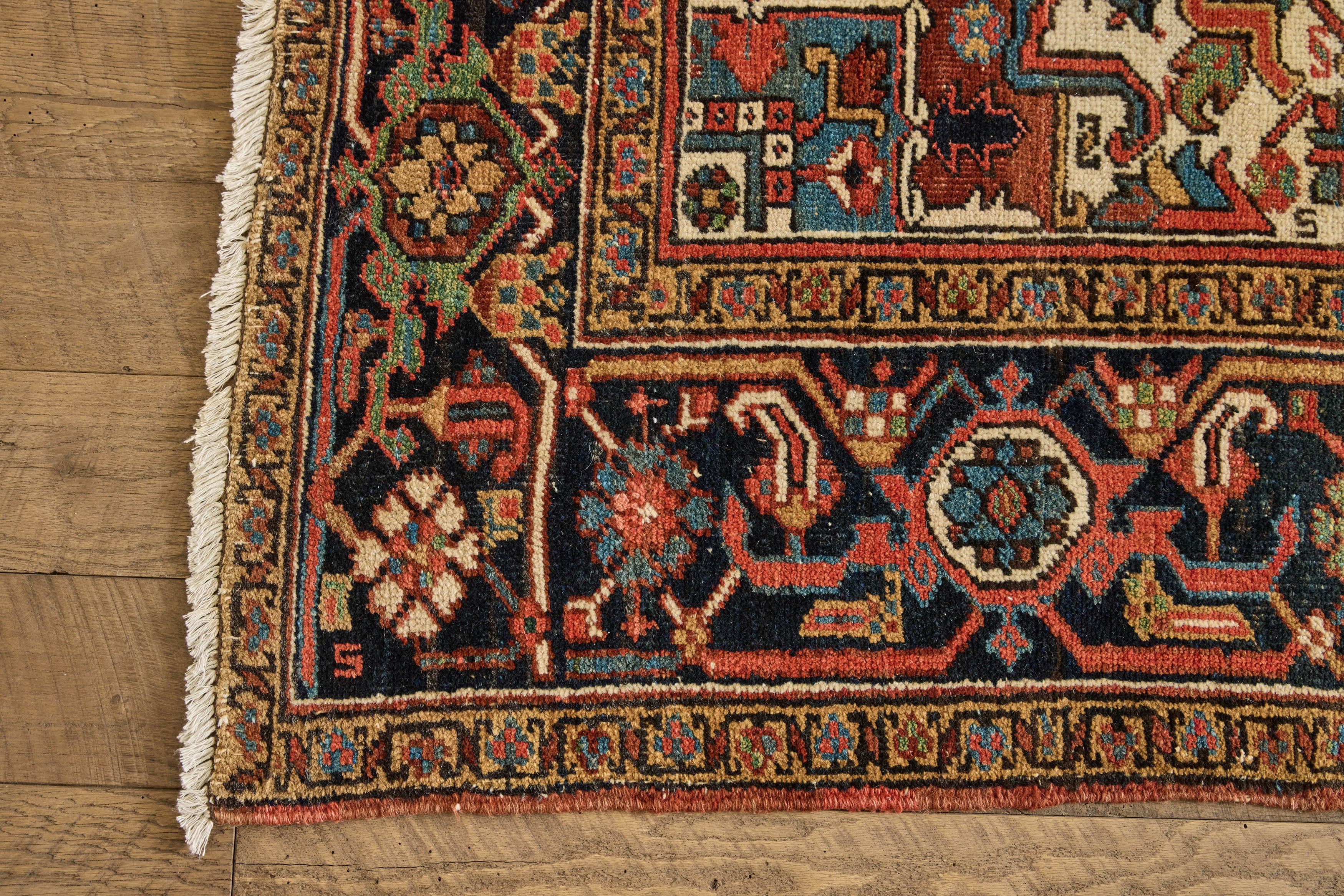 Persian Heriz Rug 6'2 X 9'