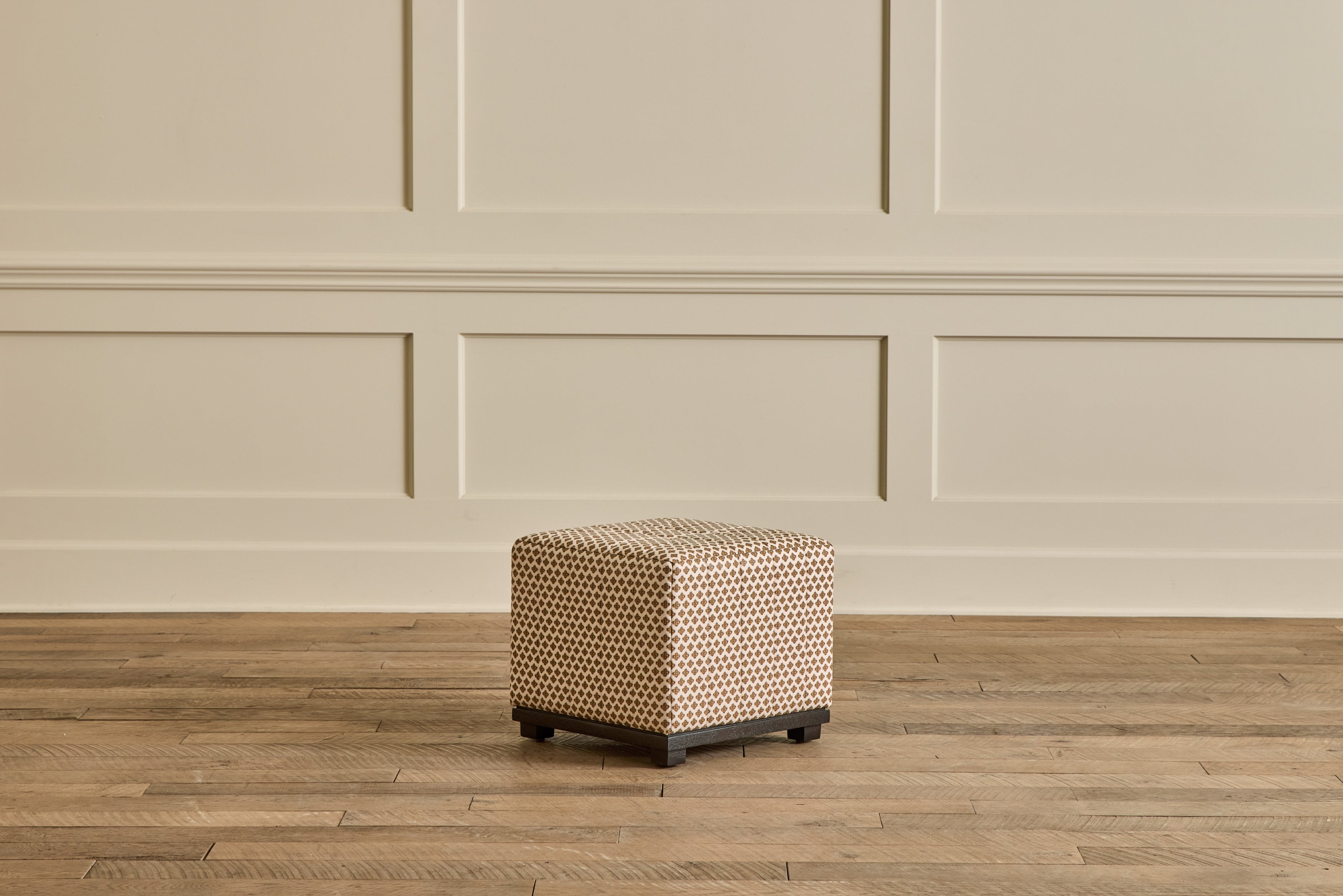 Channeled Stool