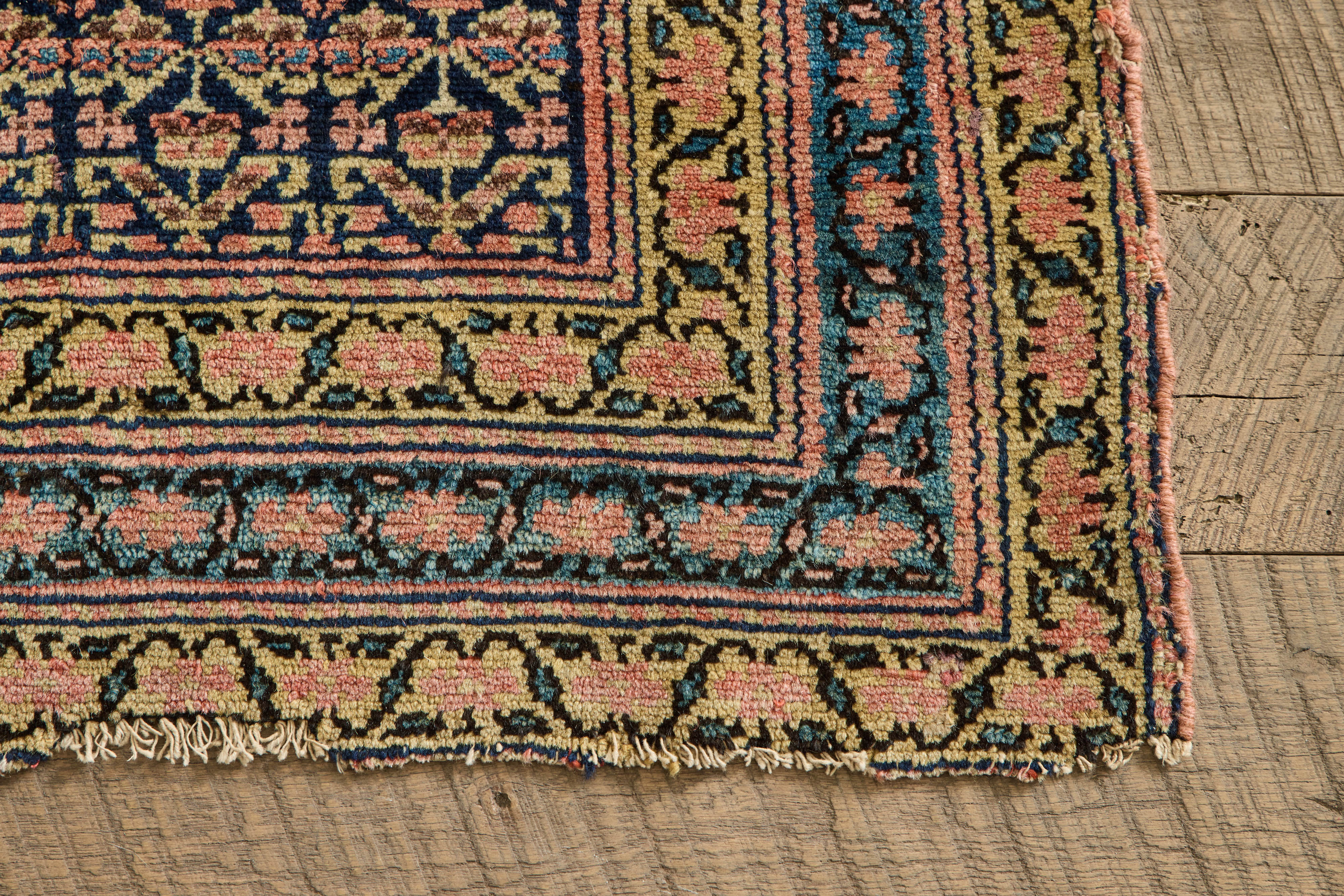Persian Kurdish Scatter Rug 2 x 2'5