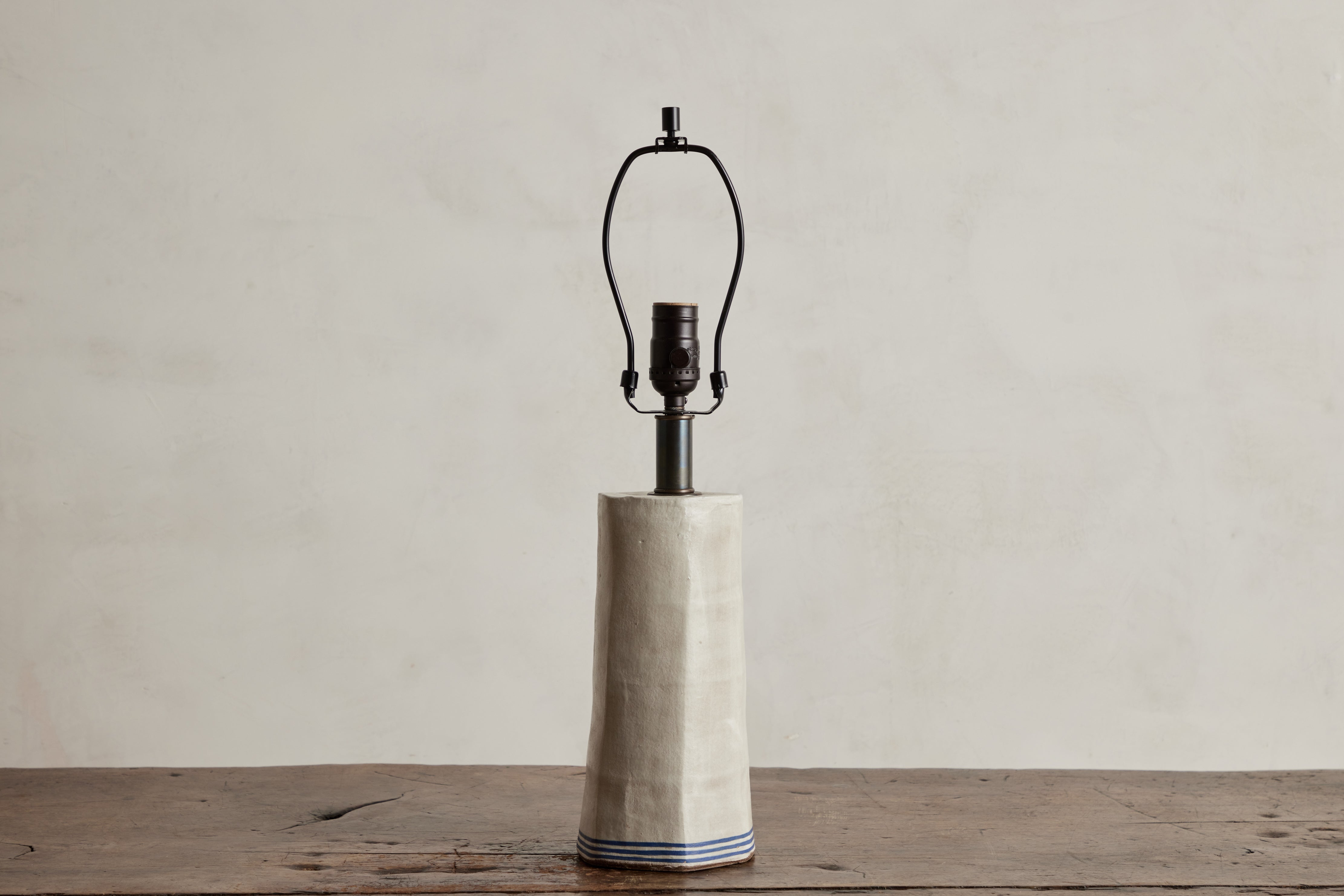 Palo Lamp