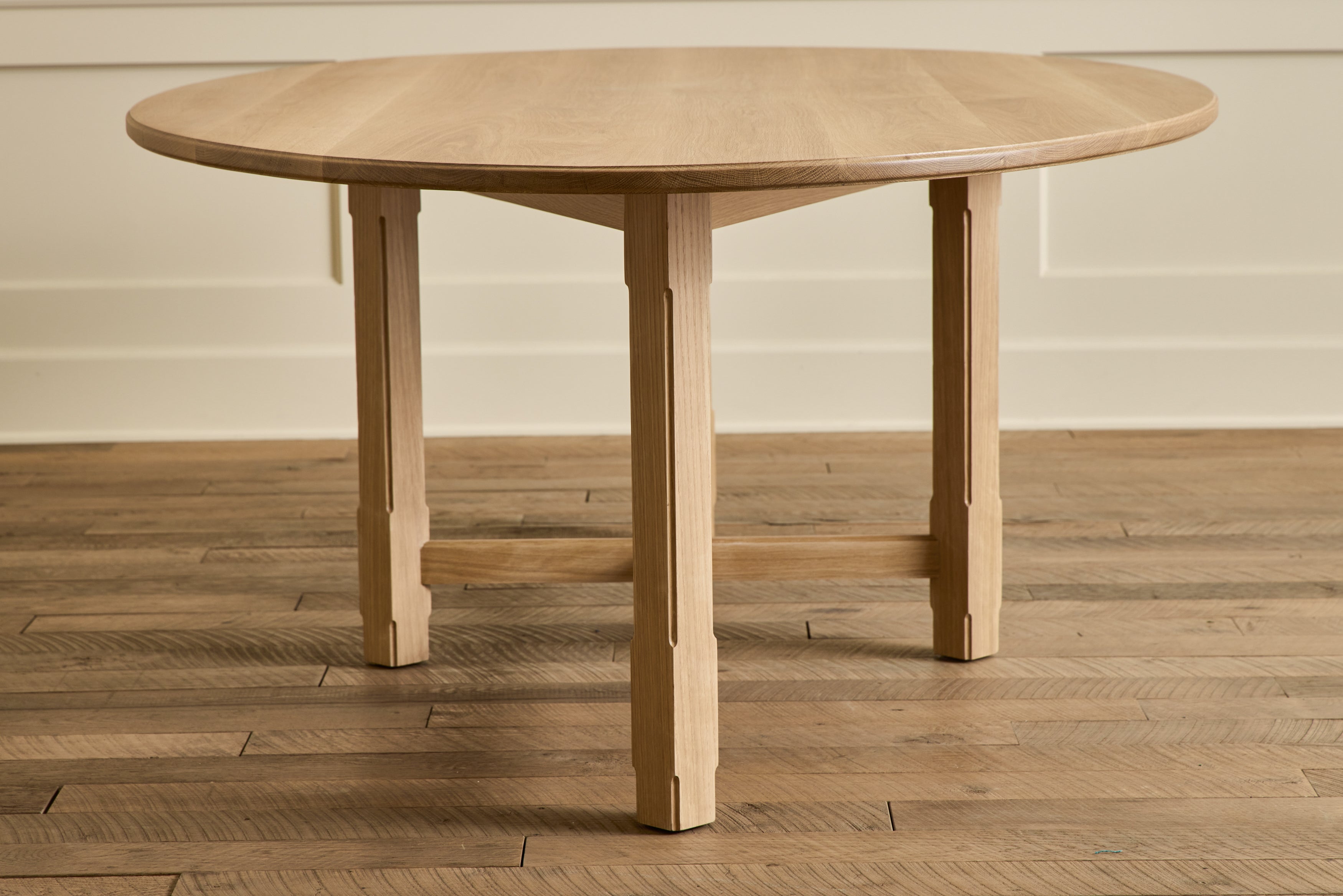 Spire Dining Table