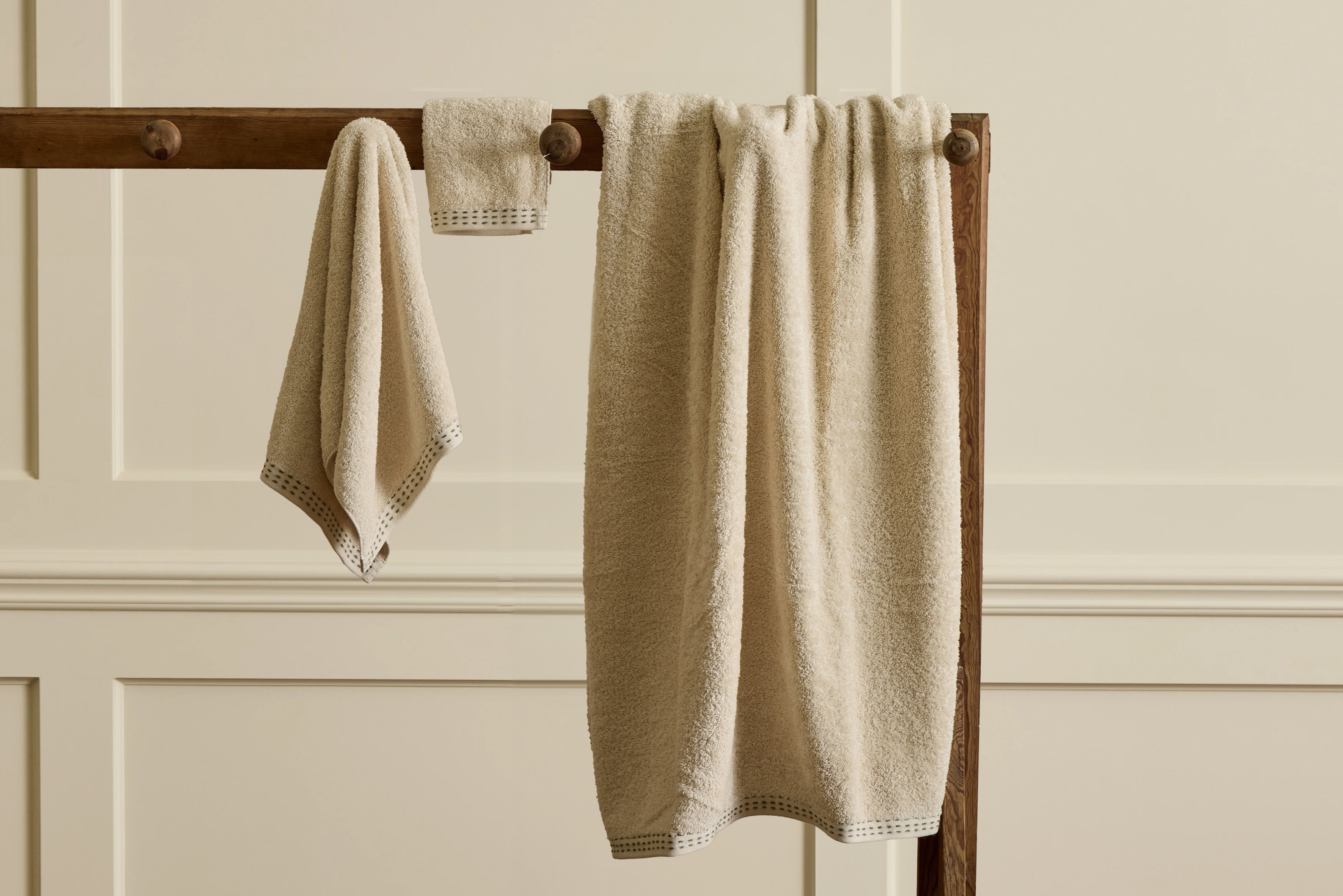 Bath Set in Natural