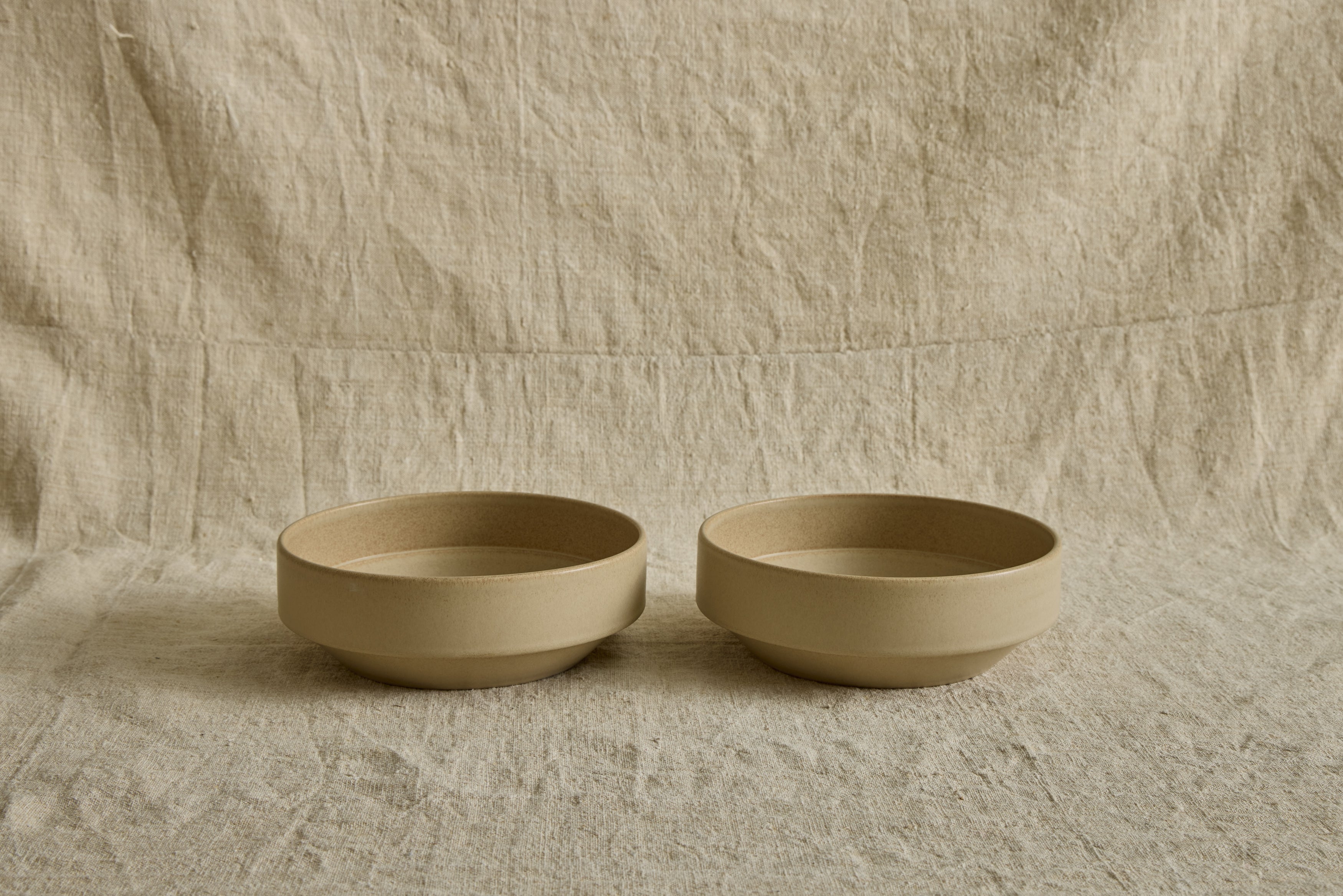 Stoneware Bowls in Flax