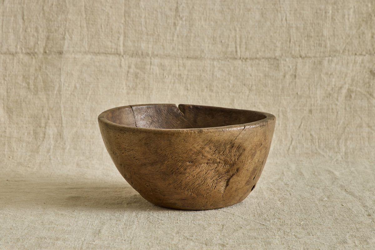 VTG WOOD BOWL NO. 4