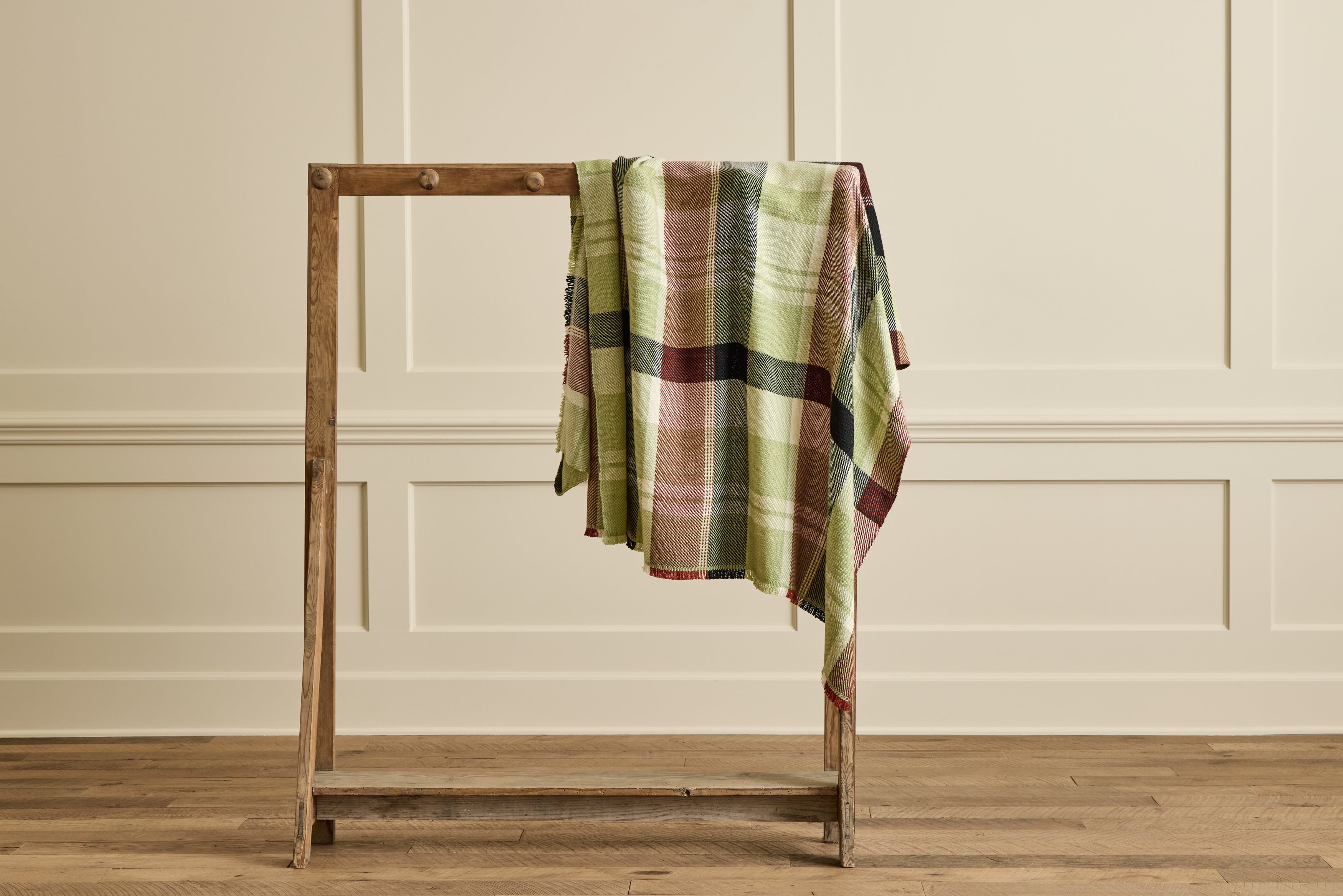 Merino Wool & Cashmere Throw in Basil Plaid