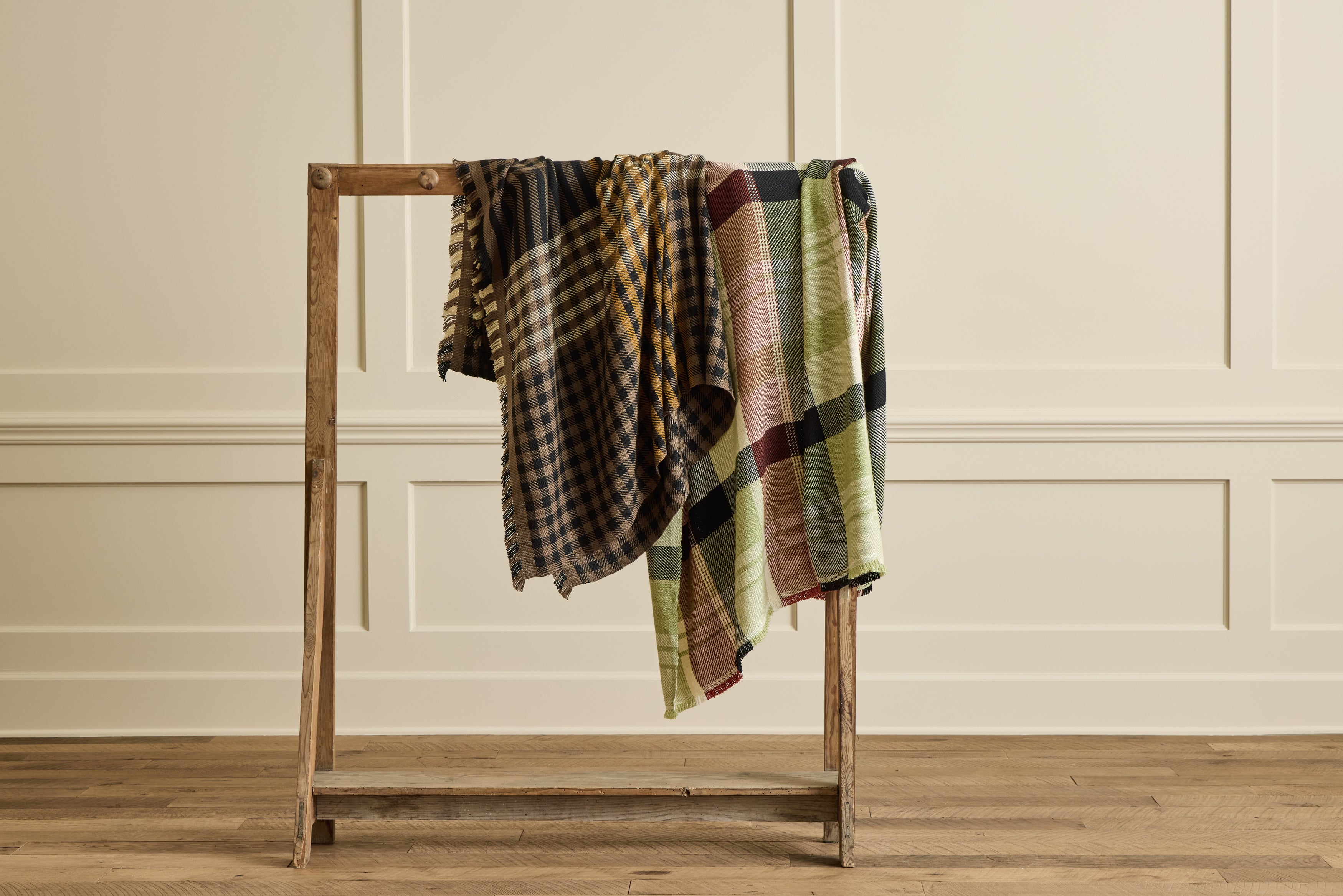 Merino Wool & Cashmere Throw in Basil Plaid