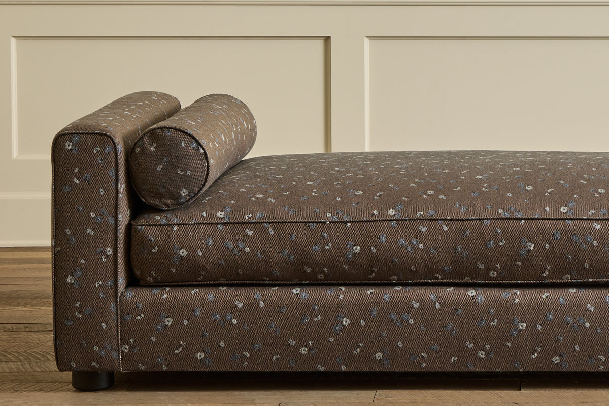 Tuxedo Daybed