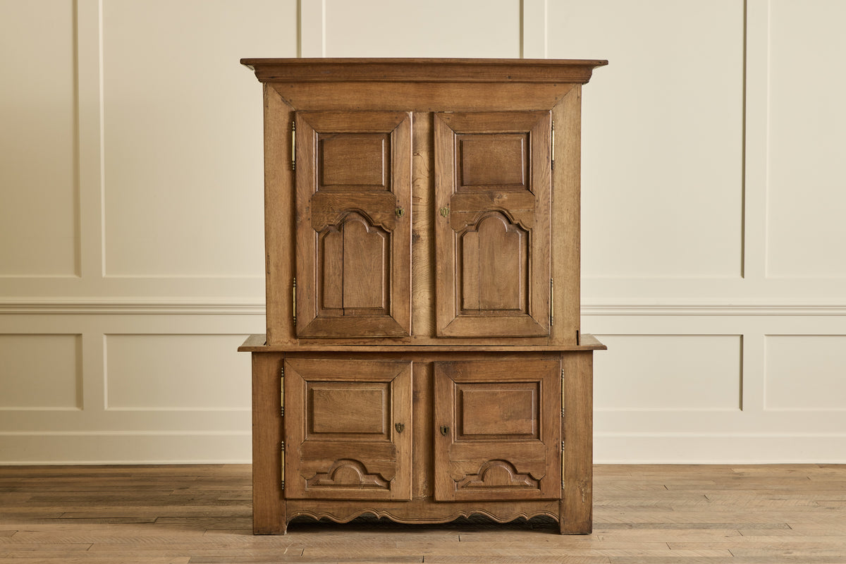 VTG 19TH CENTURY BUFFET