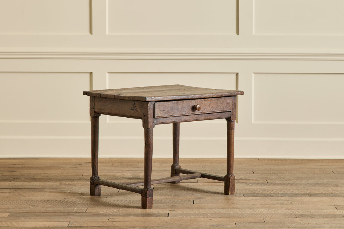 VTG 18TH C WOOD SIDE TABLE