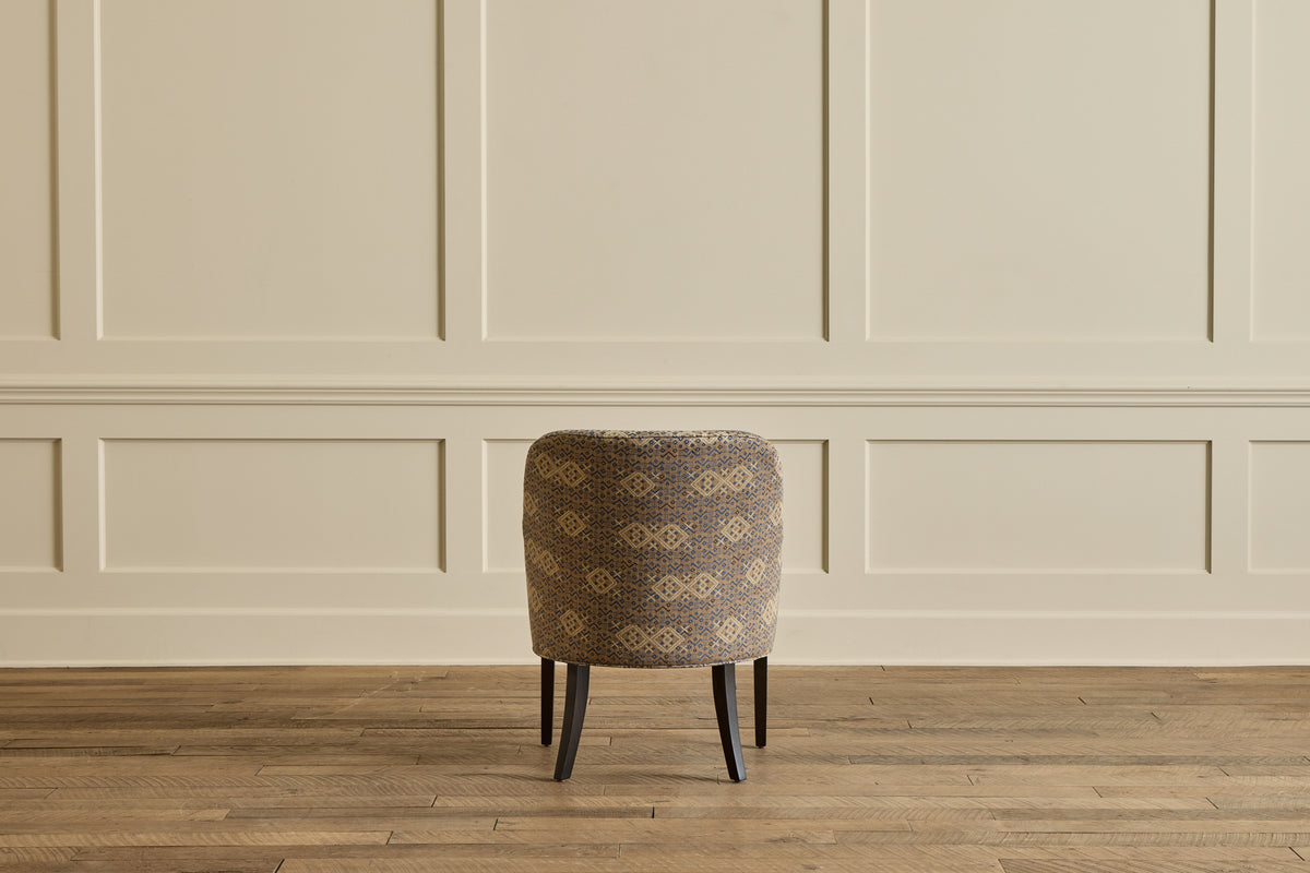 Cove Dining Chair, 25"