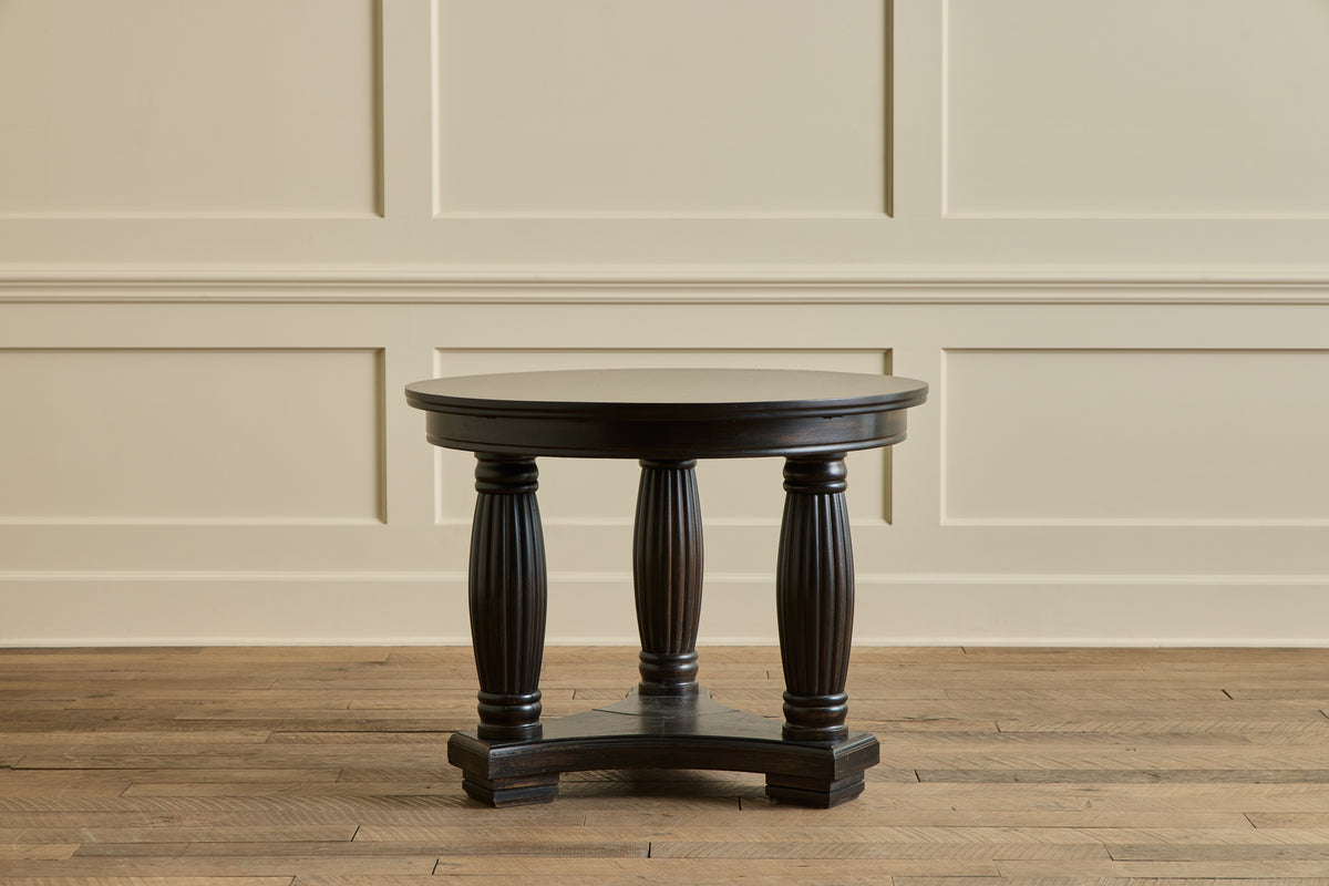 Danish Round Entry Table
