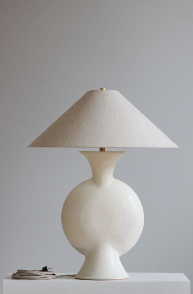 ANTONIA LAMP IN STONE