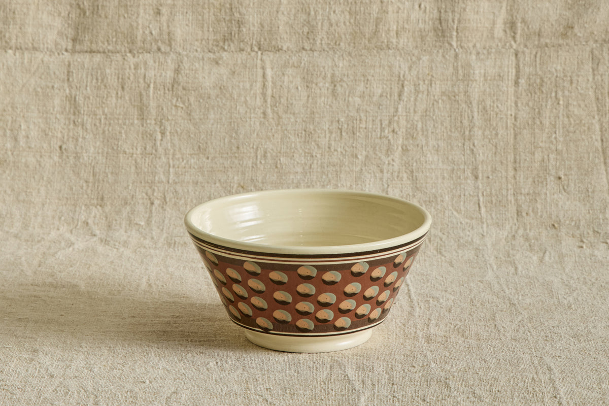 Small Mochaware Serving Bowl in Red Brick Cat Eyes