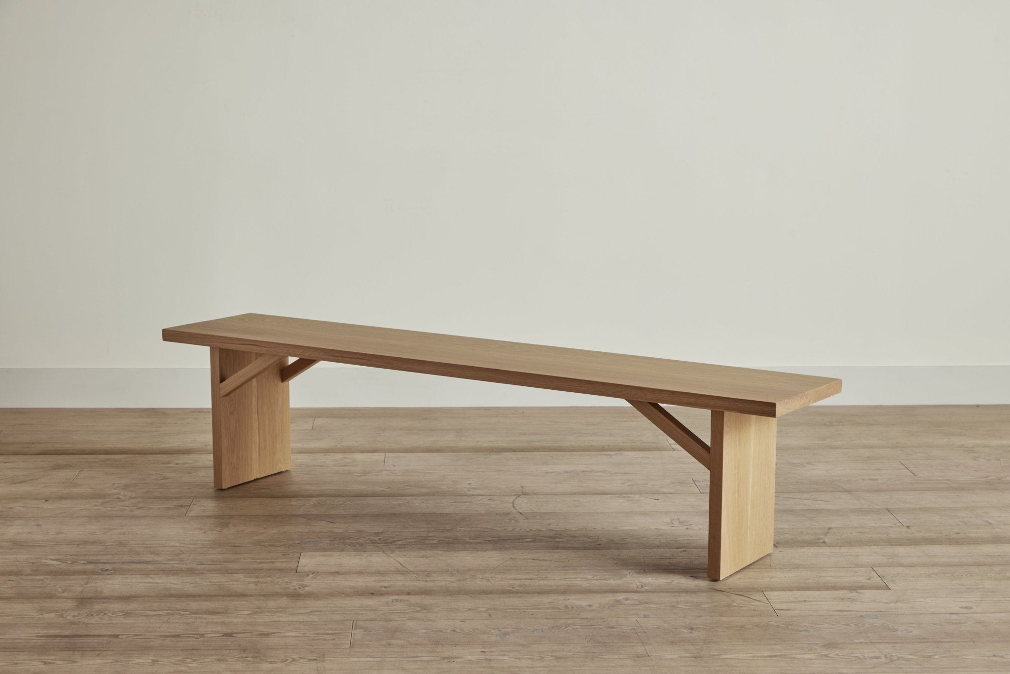 Shown in Natural Oak