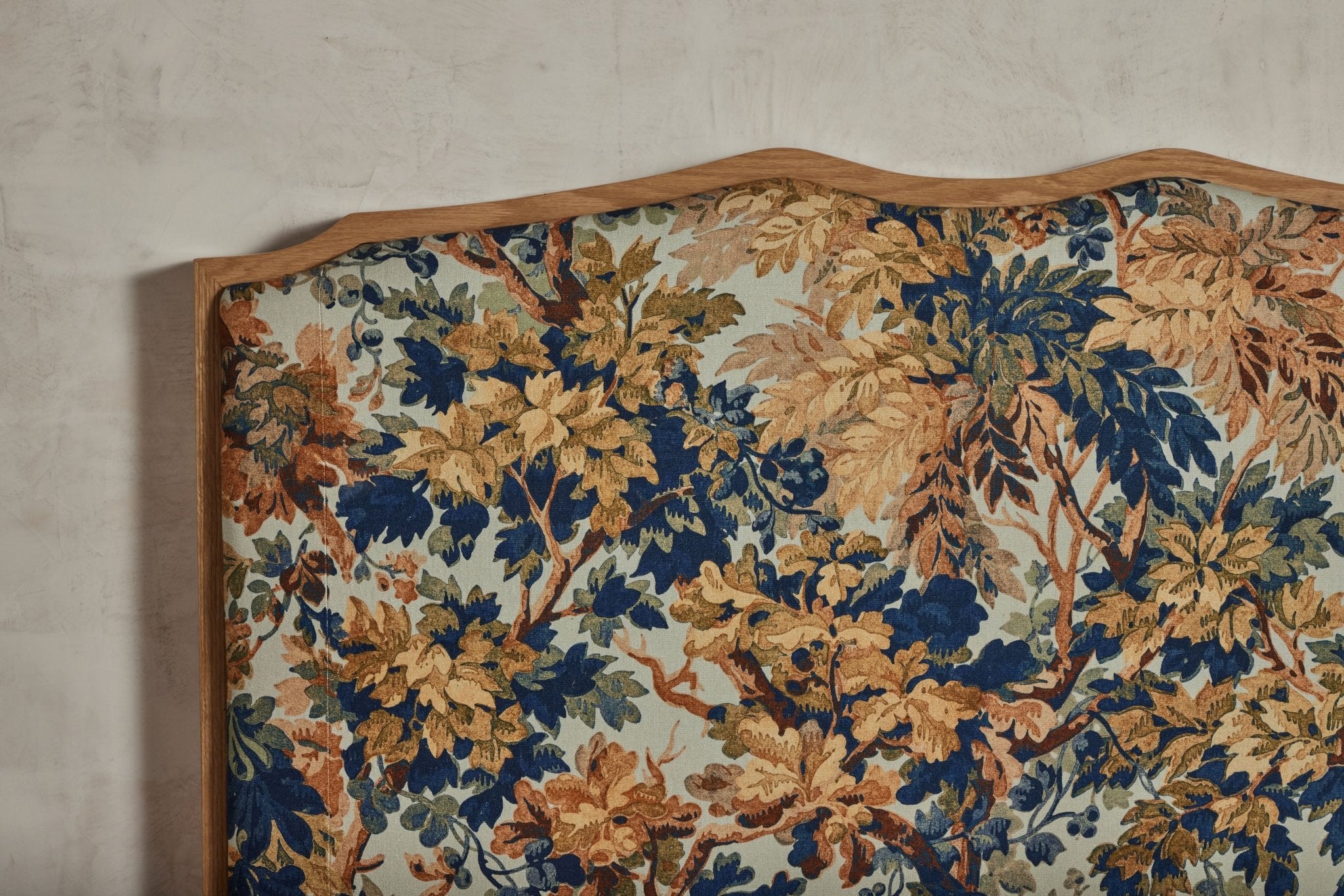 Shown in Natural Oak and Customer's Own Material (Pierre Frey Fontainbleau, Chataigne) in Queen