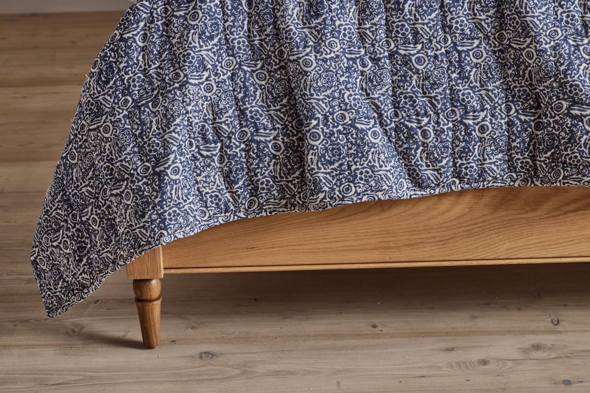 Nickey Kehoe, Eden Quilt in Midnight - Nickey Kehoe
