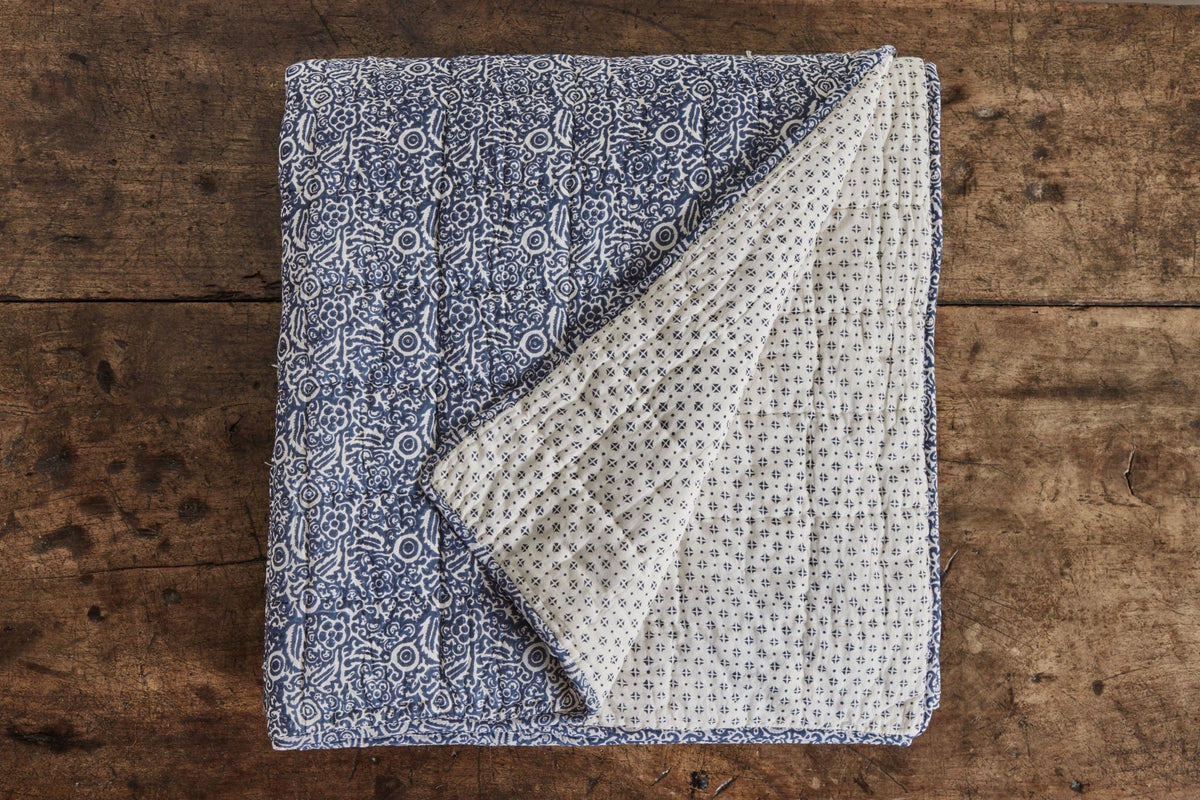Nickey Kehoe, Eden Quilt in Midnight - Nickey Kehoe