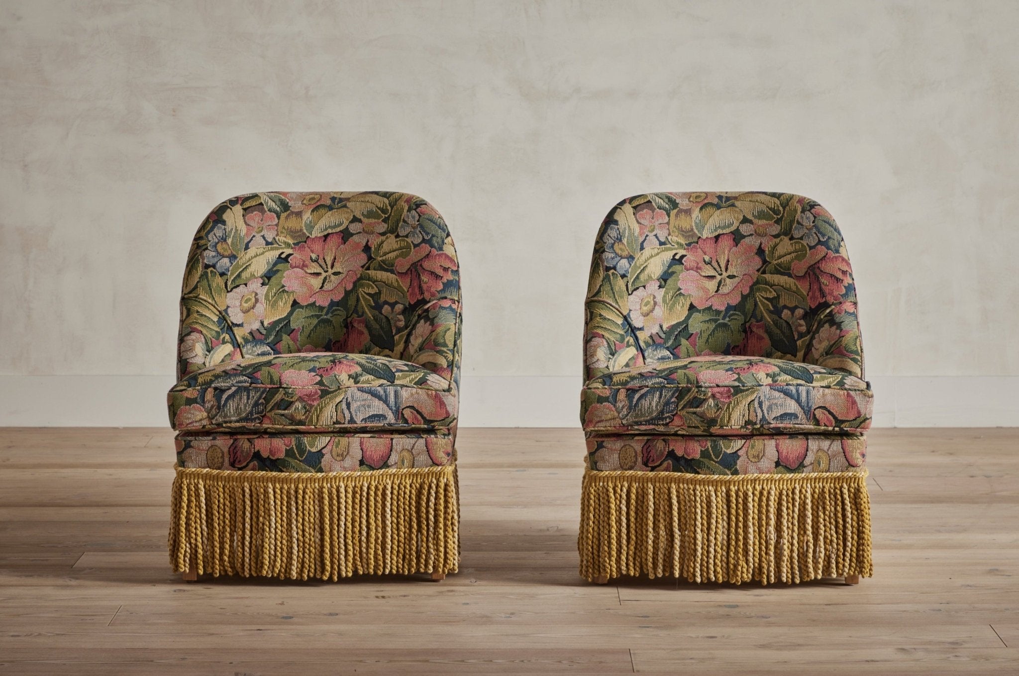 Shown in Customer's Own Material (Pierre Frey Verdure Flamande) and Saddle