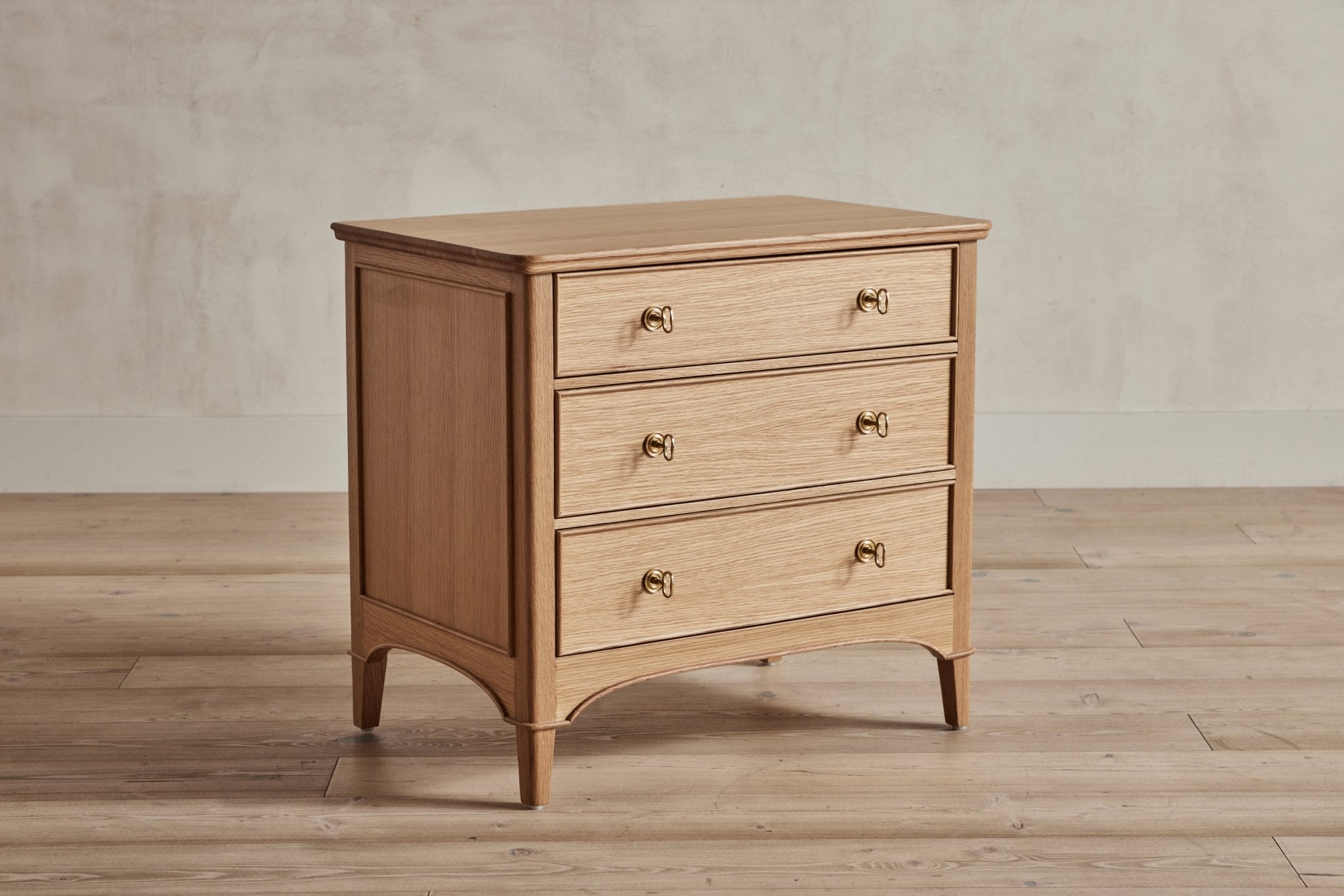 Shown in Natural Oak