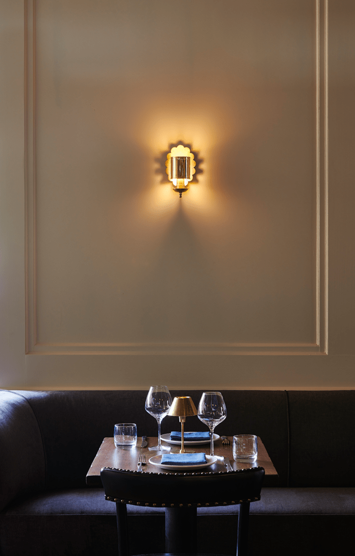 Scallop Sconce