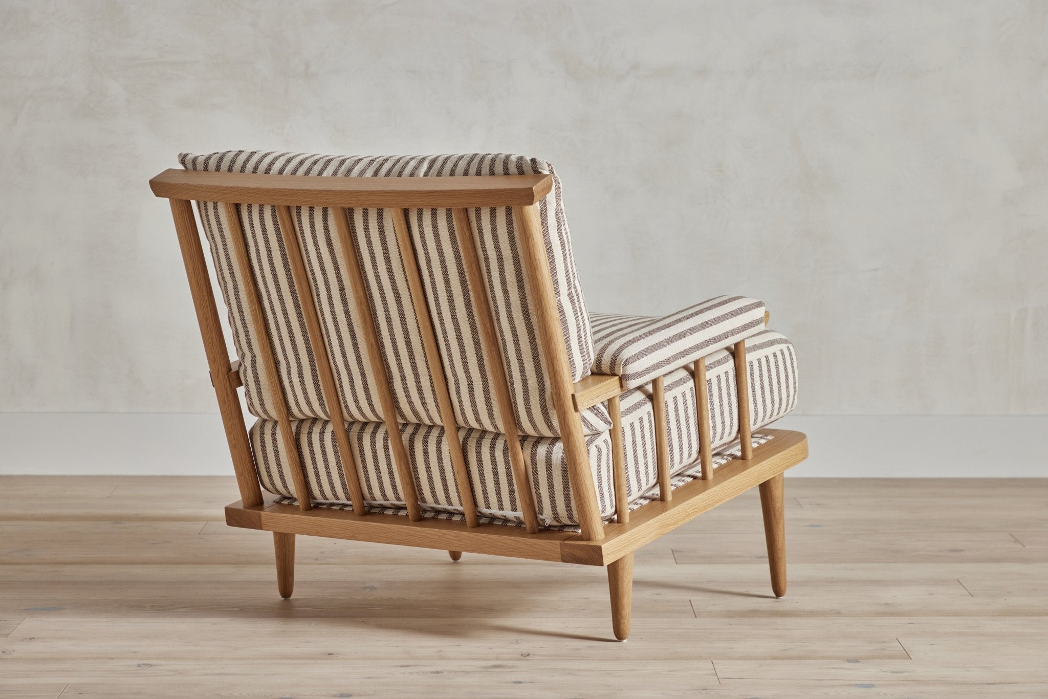 Shown in Customer's Own Material (Guy Goodfellow Olive Sacking in Cocoa) and Natural Oak
