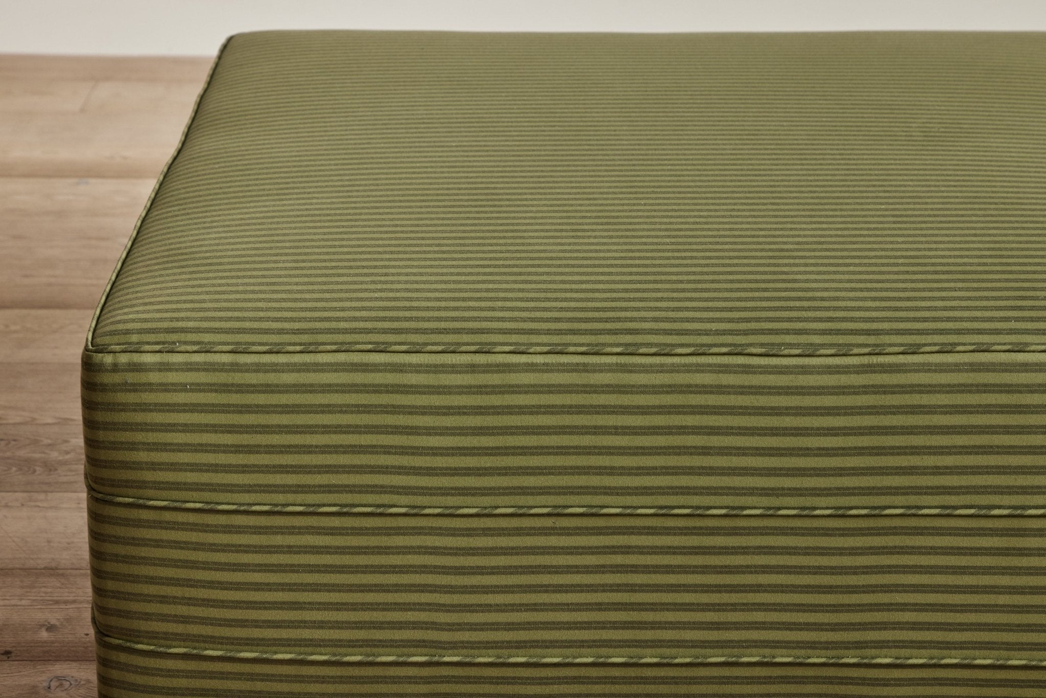 Shown in Howe Burnley Overdye Olive, 40 in.