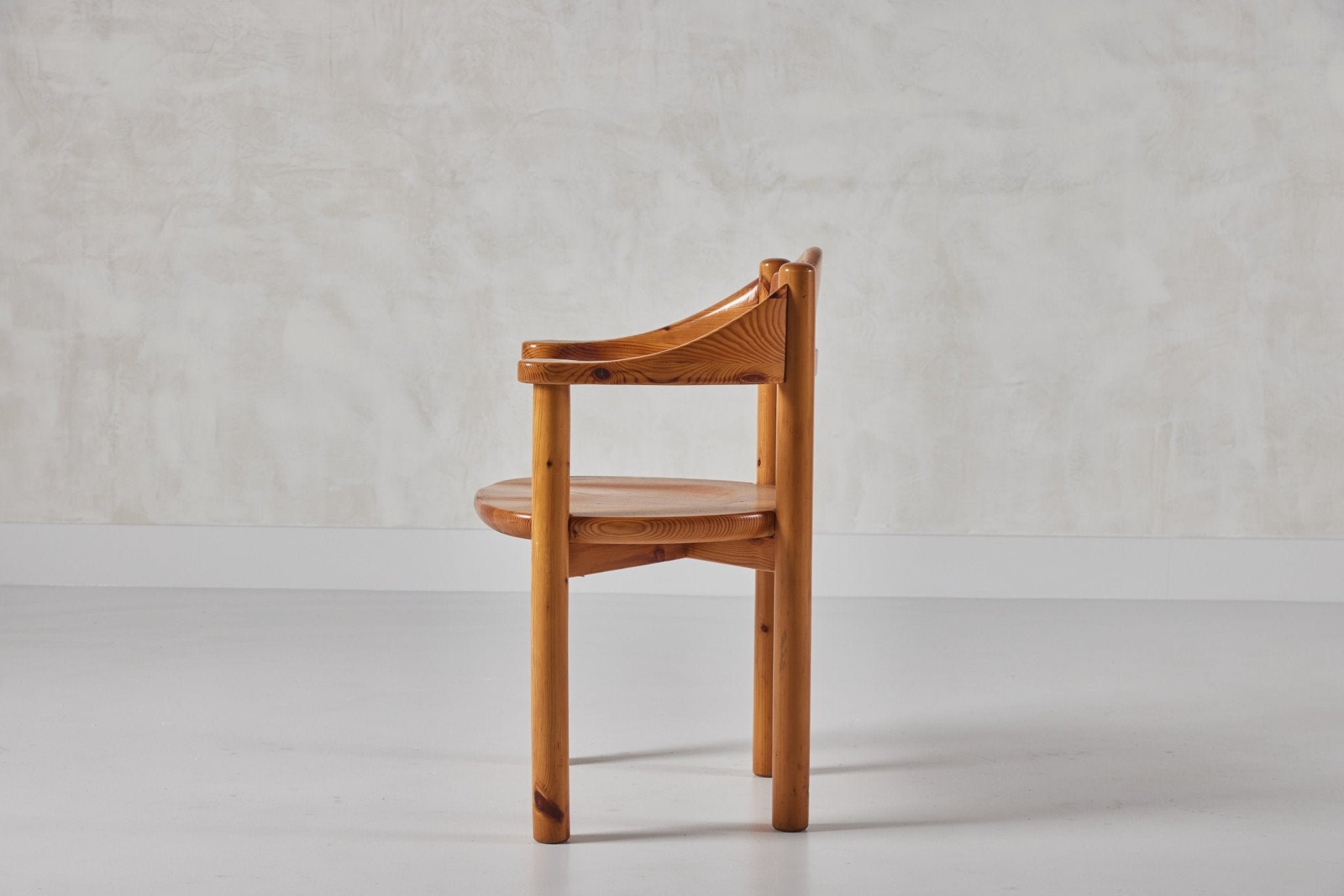 Set of Four Daumiller Chairs (LA) - Nickey Kehoe