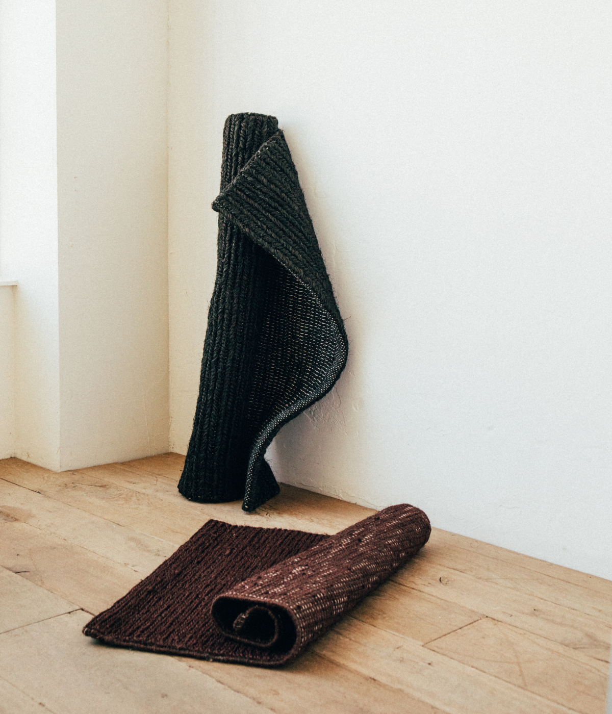 French Braid Welcome Mats in Charcoal (Multiple Sizes)