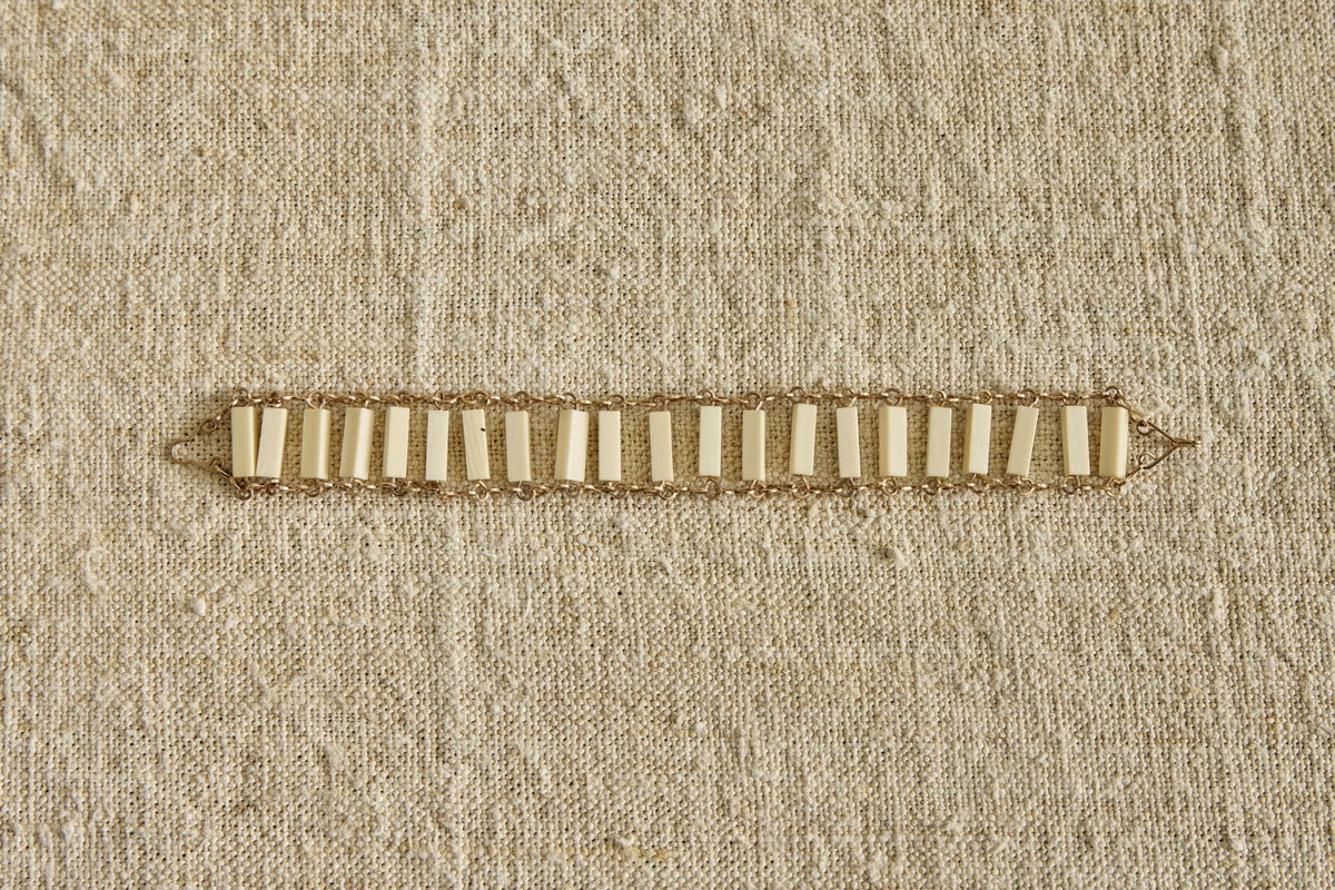 1960s Ivory Link Bracelet