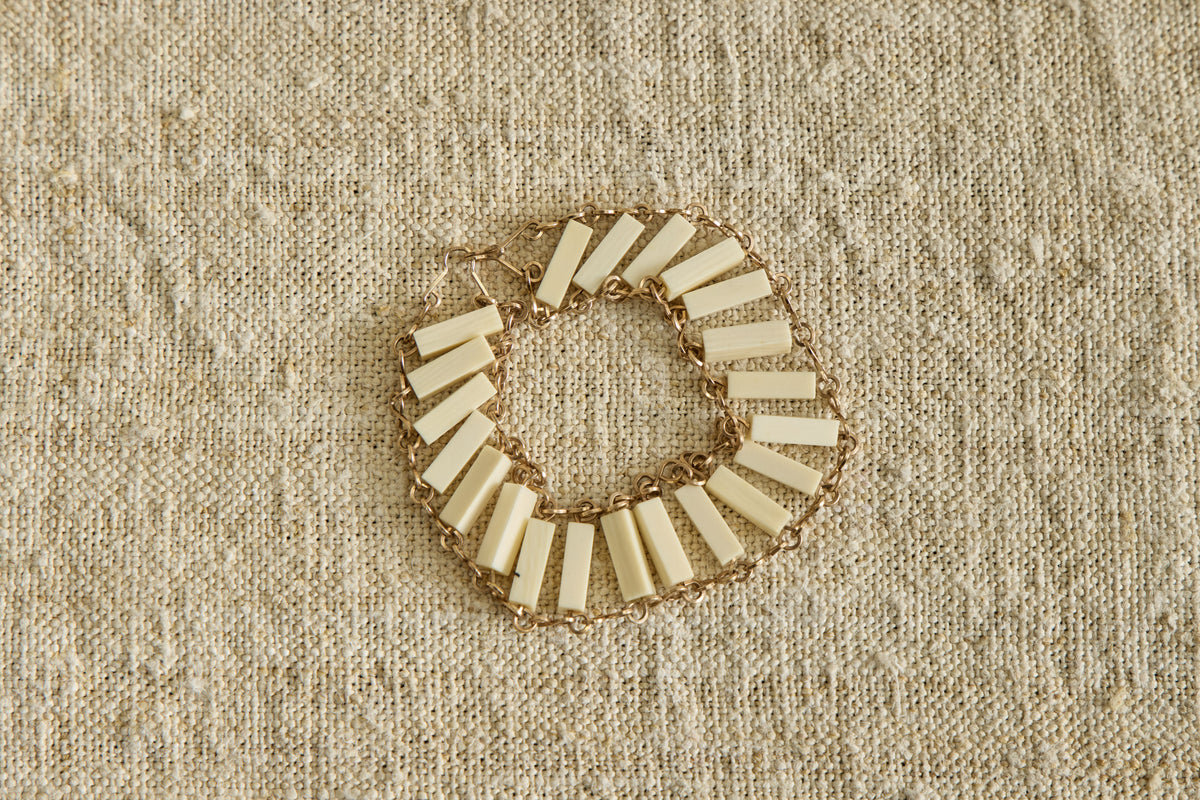 1960s Ivory Link Bracelet