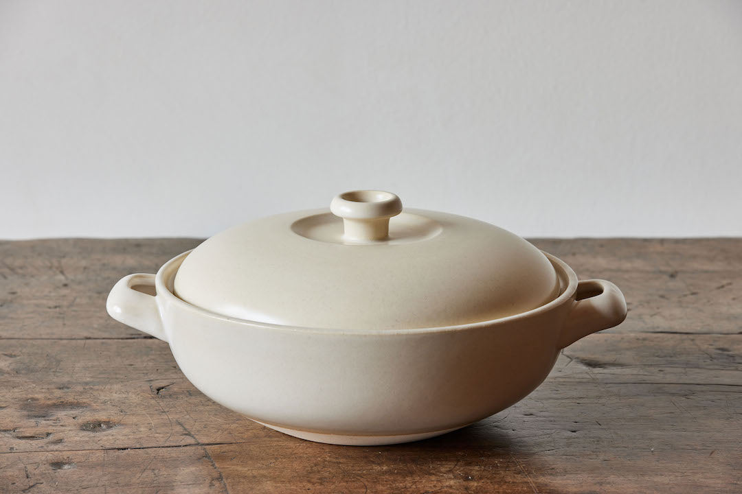 Reunir Dish in White