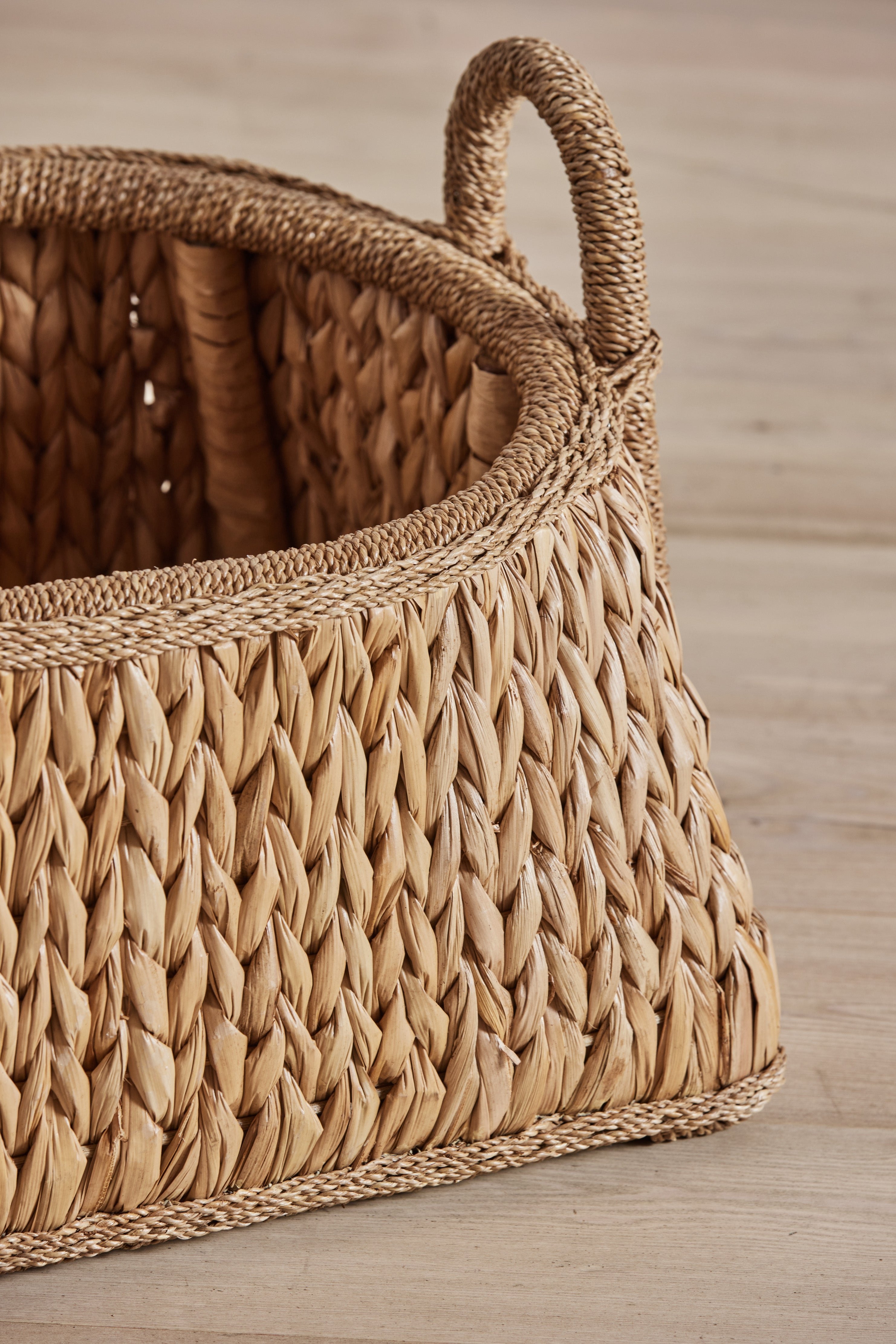 Sweater Weave Melon Basket